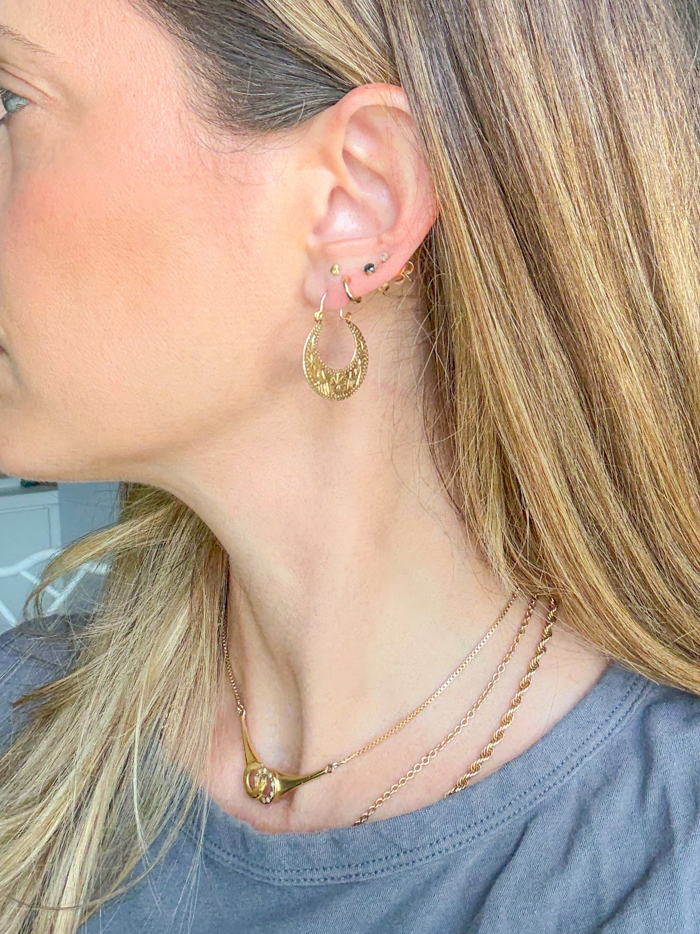 Vintage Flat Etched Bag Hoop 14k Yellow Gold Earrings