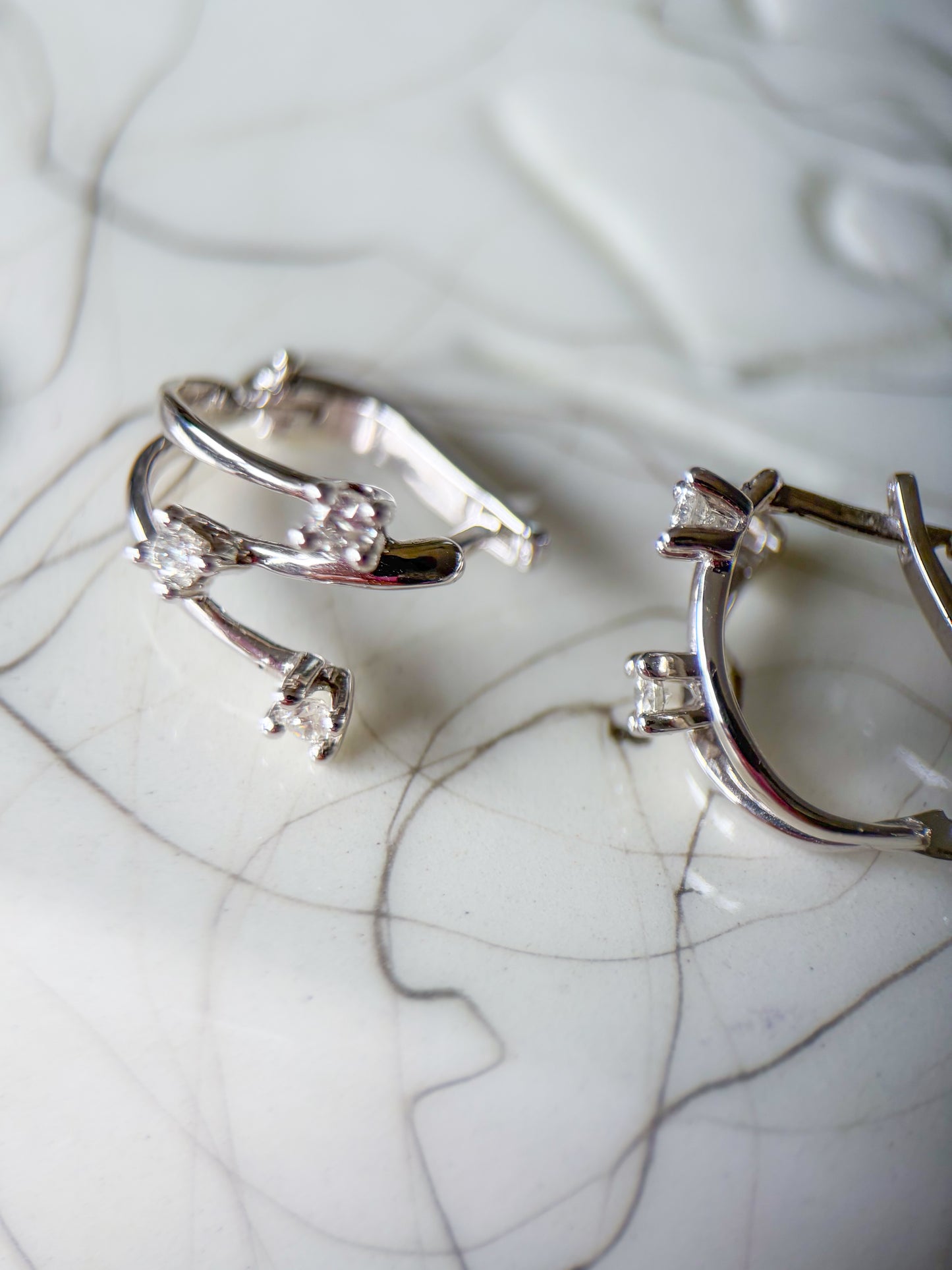 18k White Gold 3 Natural Diamond Burst Earrings