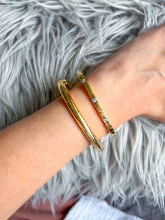 Vintage 18k Yellow Gold Tube Bangle