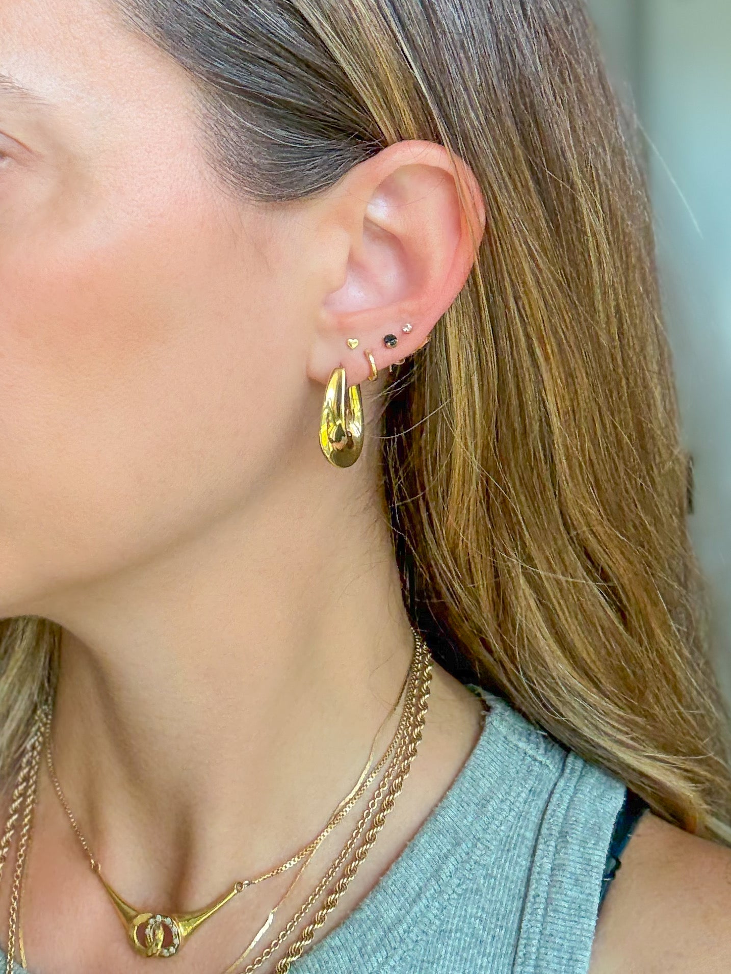 Vintage 14k Yellow Gold Twisted Hoop Earrings