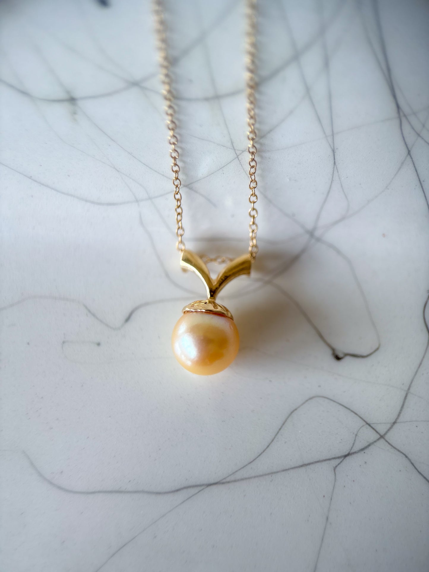 Vintage Pearl 14k Yellow Gold Charm with 15 Inch Chain