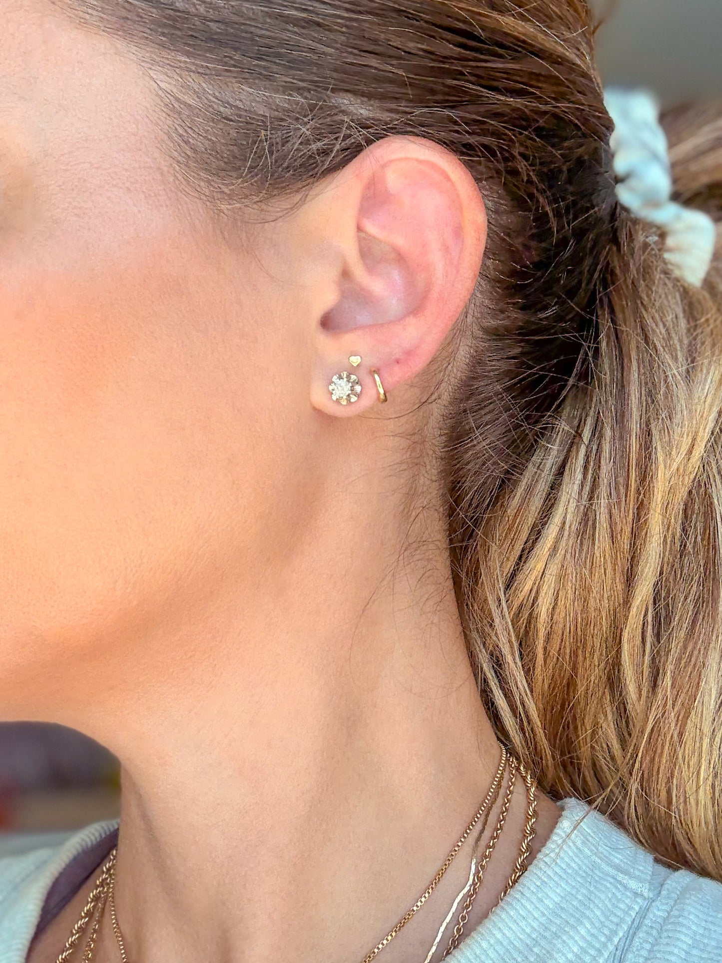 Vintage Natural Diamond Flower 14k White Gold Stud Earrings