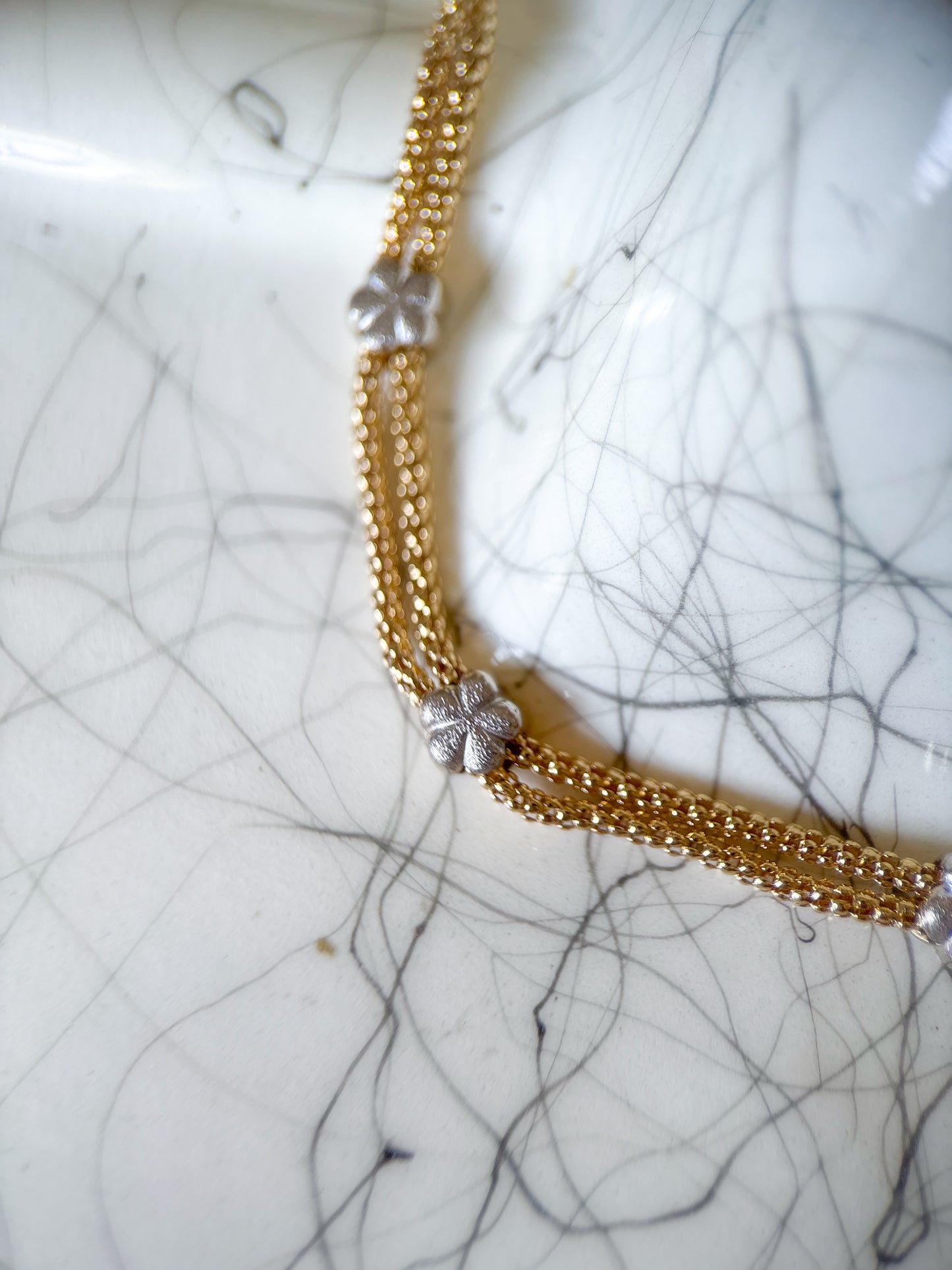 Vintage Flower 14k Yellow and White Gold 7 Inch Bracelet