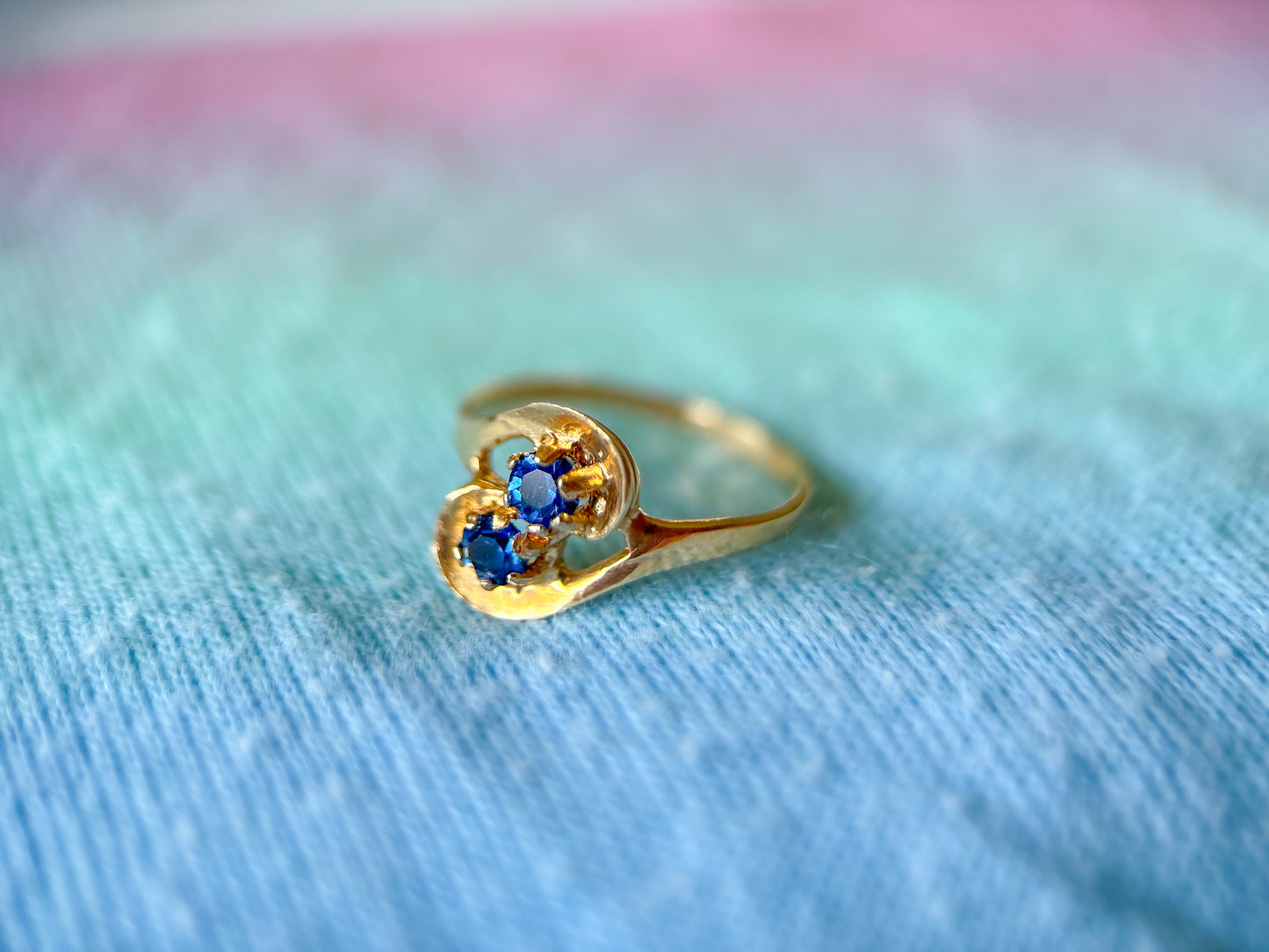 Vintage Blue Stone 14k Yellow Gold Pinky Ring
