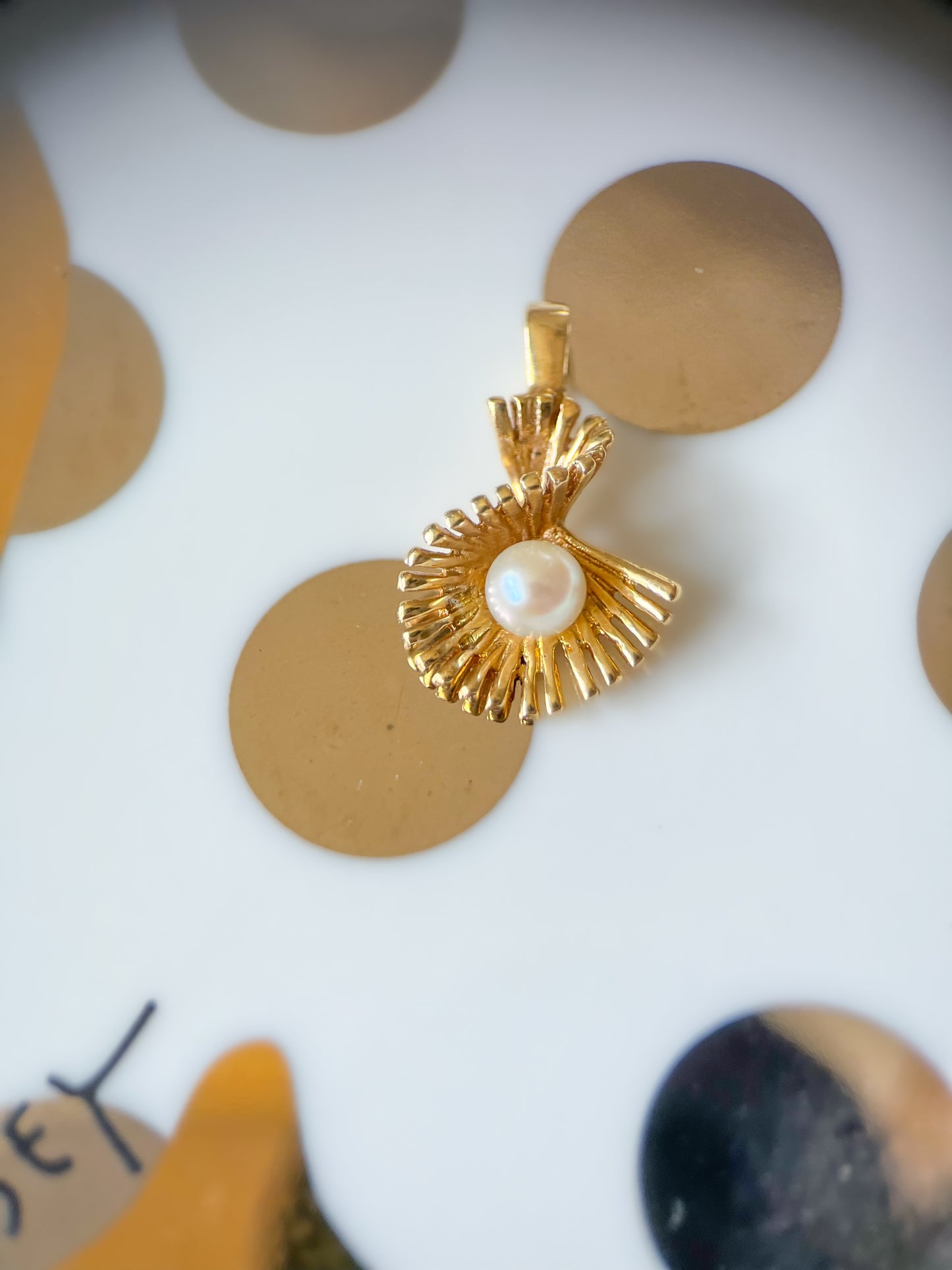 Vintage Pearl 14k Yellow Gold Charm