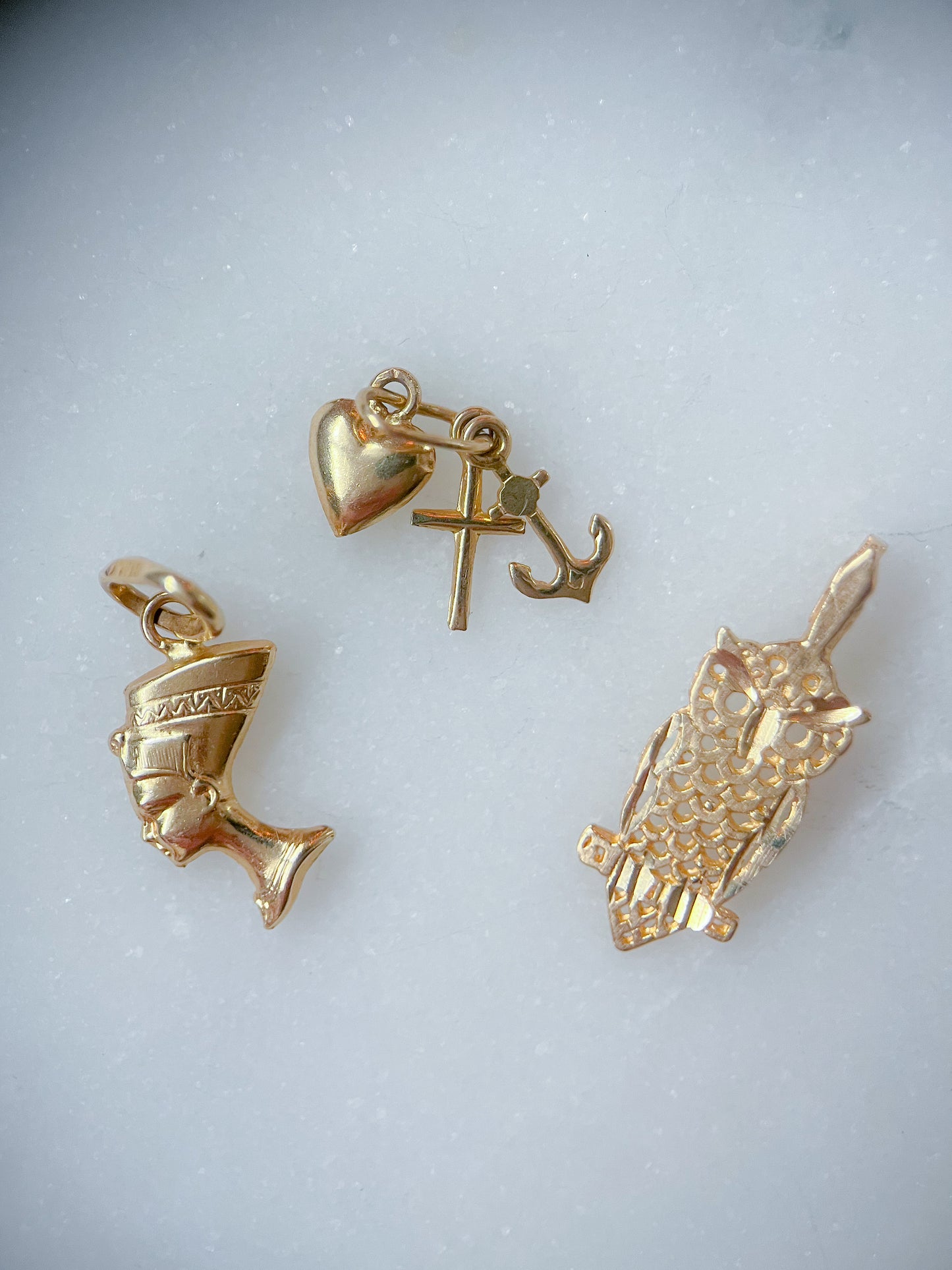 Vintage Nefertiti 14k Yellow Gold Mini Charm