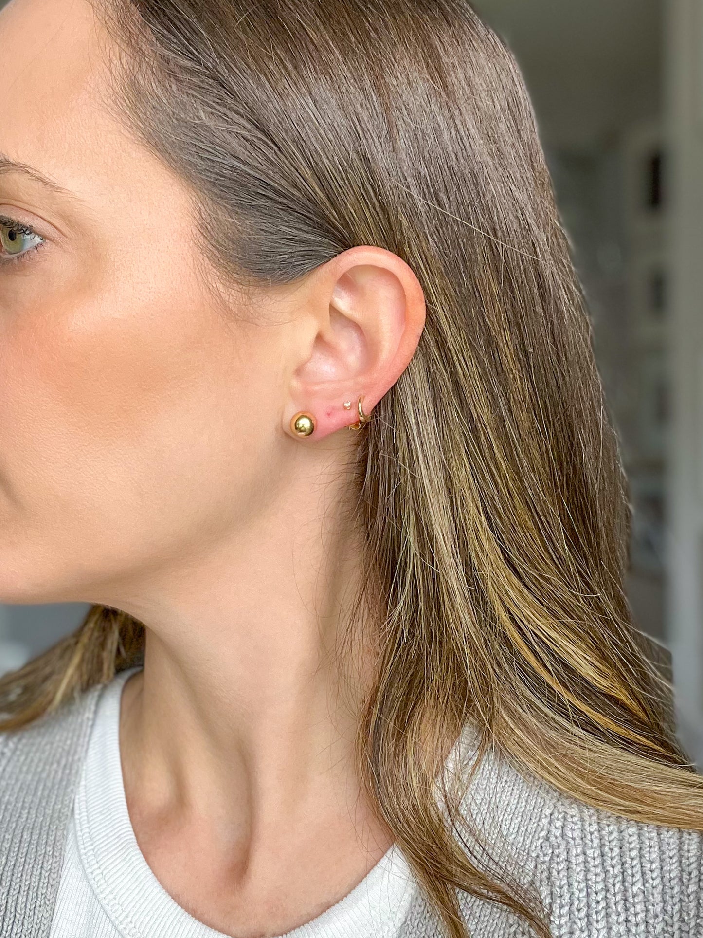 Vintage Ball Stud Earrings in Pearl and Solid 14k Yellow Gold