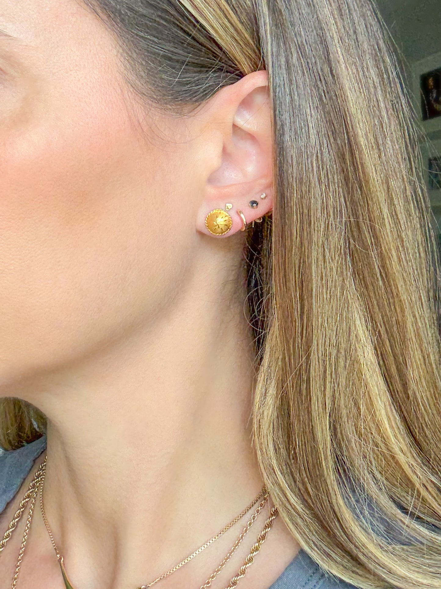 Vintage Dome 14k Yellow Gold Stud Earrings