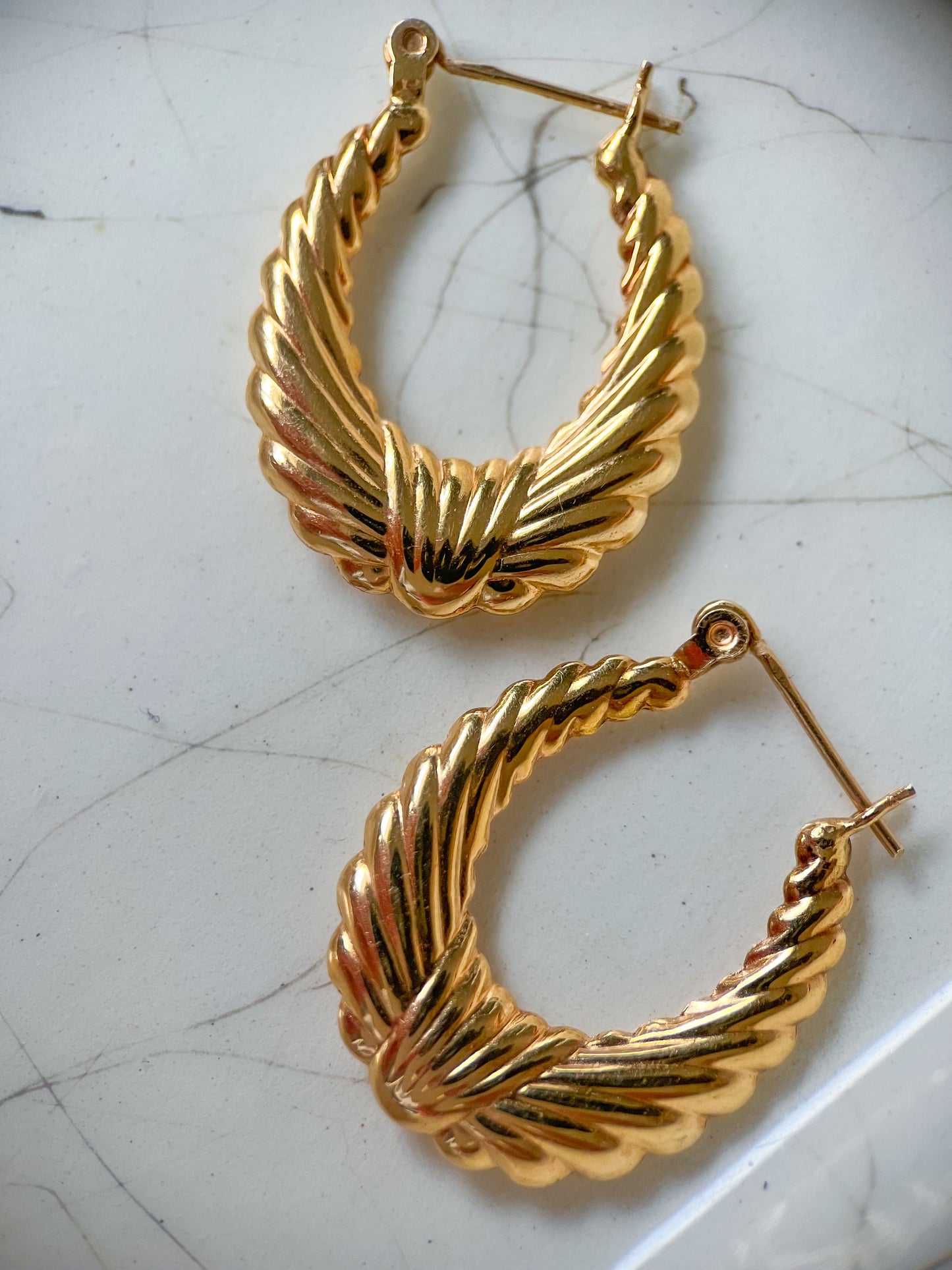 Vintage Angel Wings 14k Yellow Gold Hoop Earrings