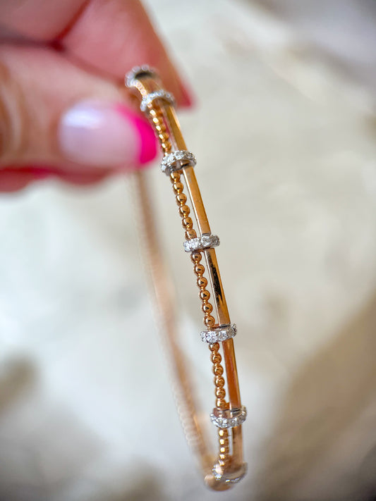 18k Rose Gold Natural Diamond Bangle
