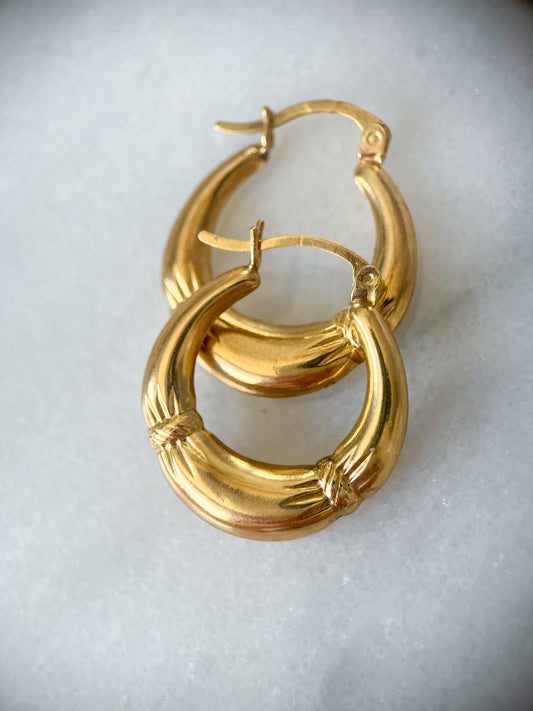 Vintage Puffy 10k Yellow Gold Hoop Earrings
