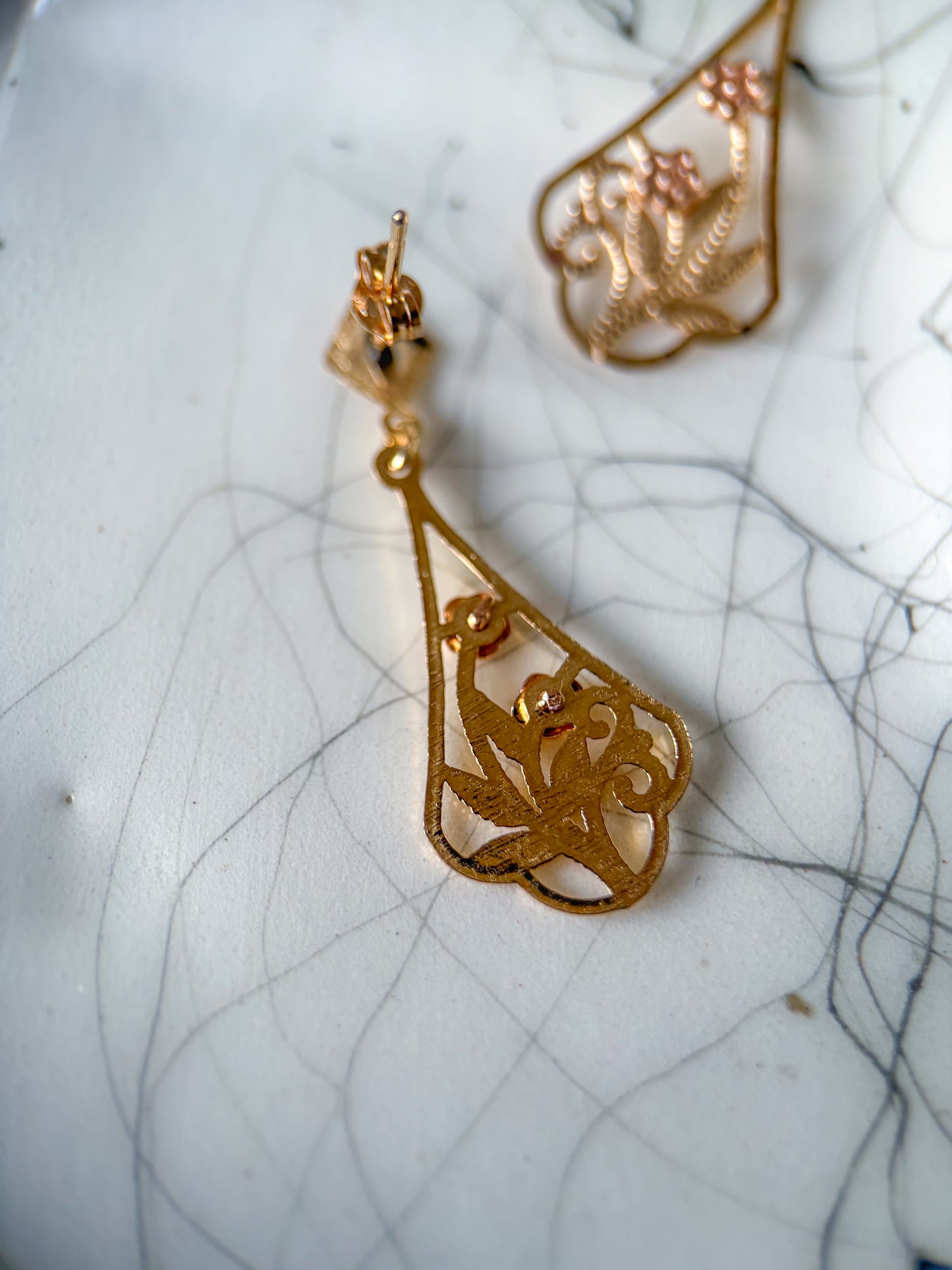 Vintage Dangle Flower 14k Yellow and Rose Gold Earrings
