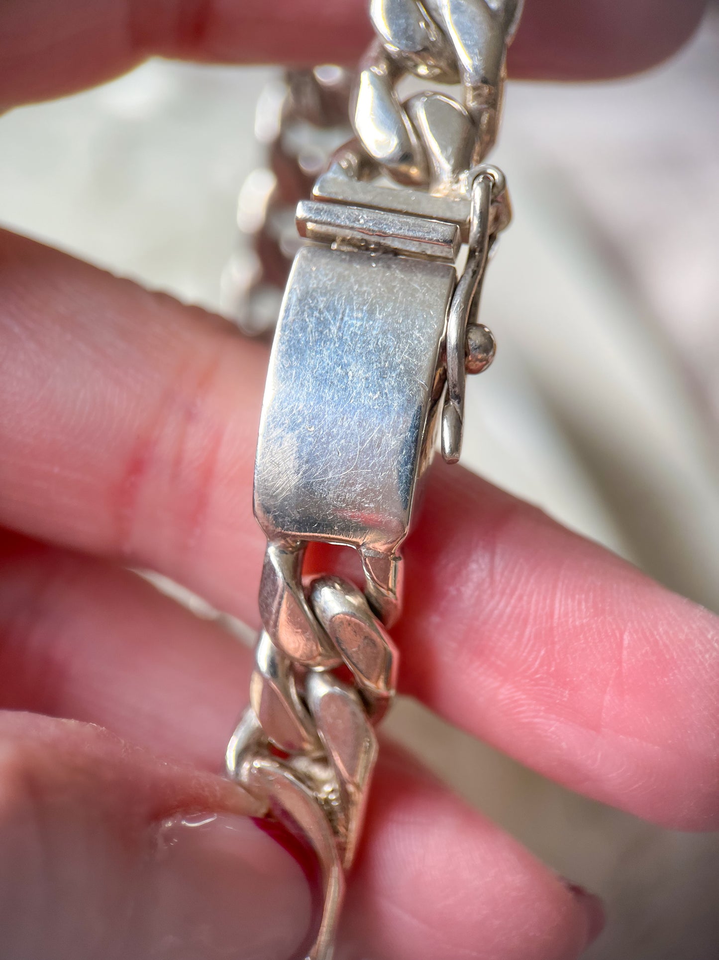 Vintage Super Chunky Figaro Chain Sterling Silver 8.5 Inch Bracelet, circa 1990s