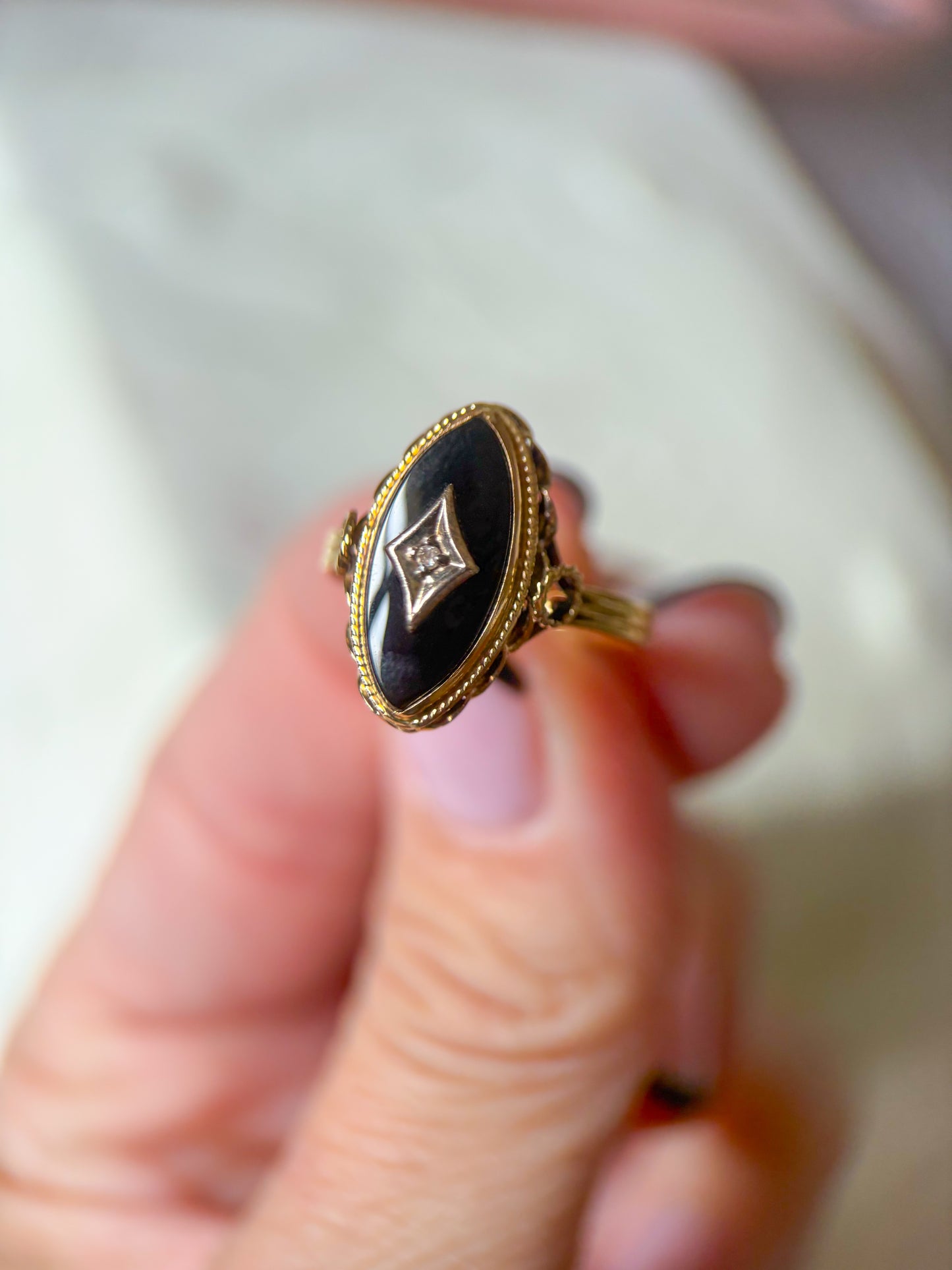 Vintage Onyx and Natural Diamond 14k Yellow Gold Ring