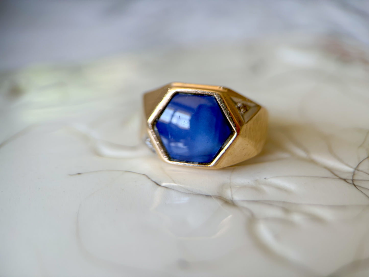 Vintage Natural Star Sapphire and Diamond 14k Yellow Gold Ring