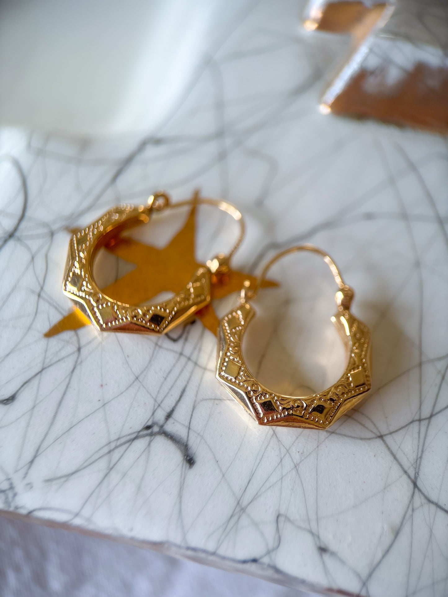 Vintage Faceted 14k Yellow Gold Hoop Earrings