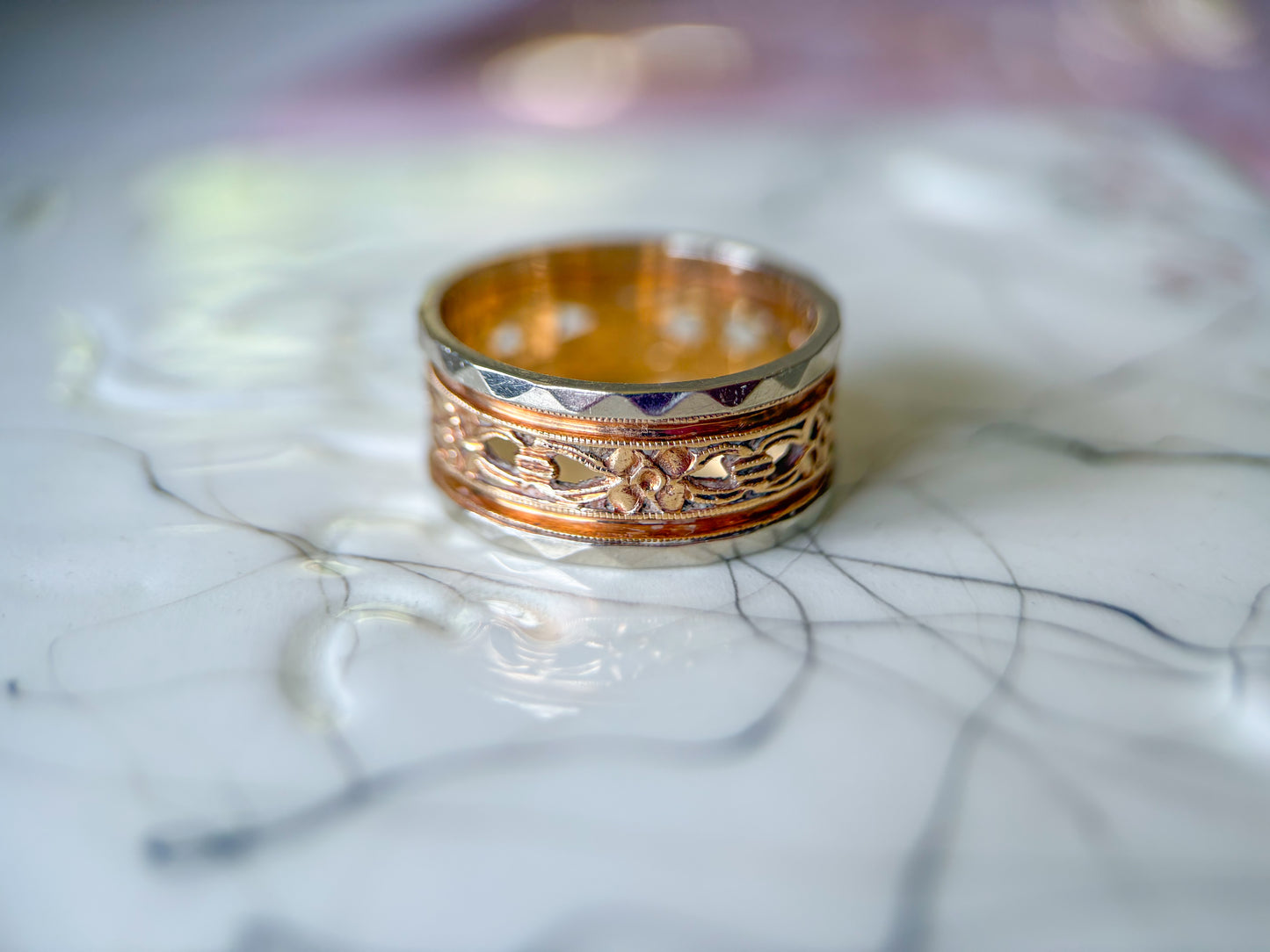 Vintage Two Toned 14k White and Yellow Gold Band Ring, Size 6.5