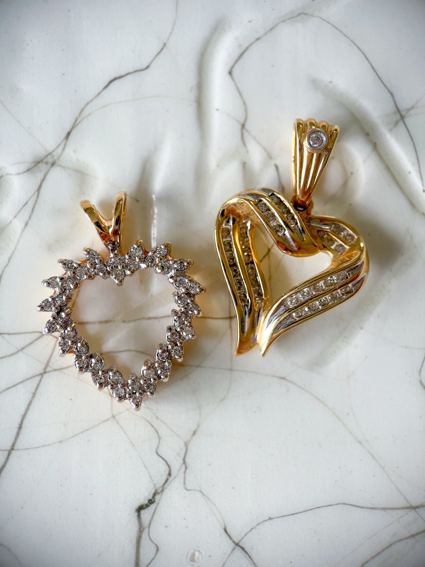 Vintage Natural Diamond Twist 14k Yellow Gold Heart Charm