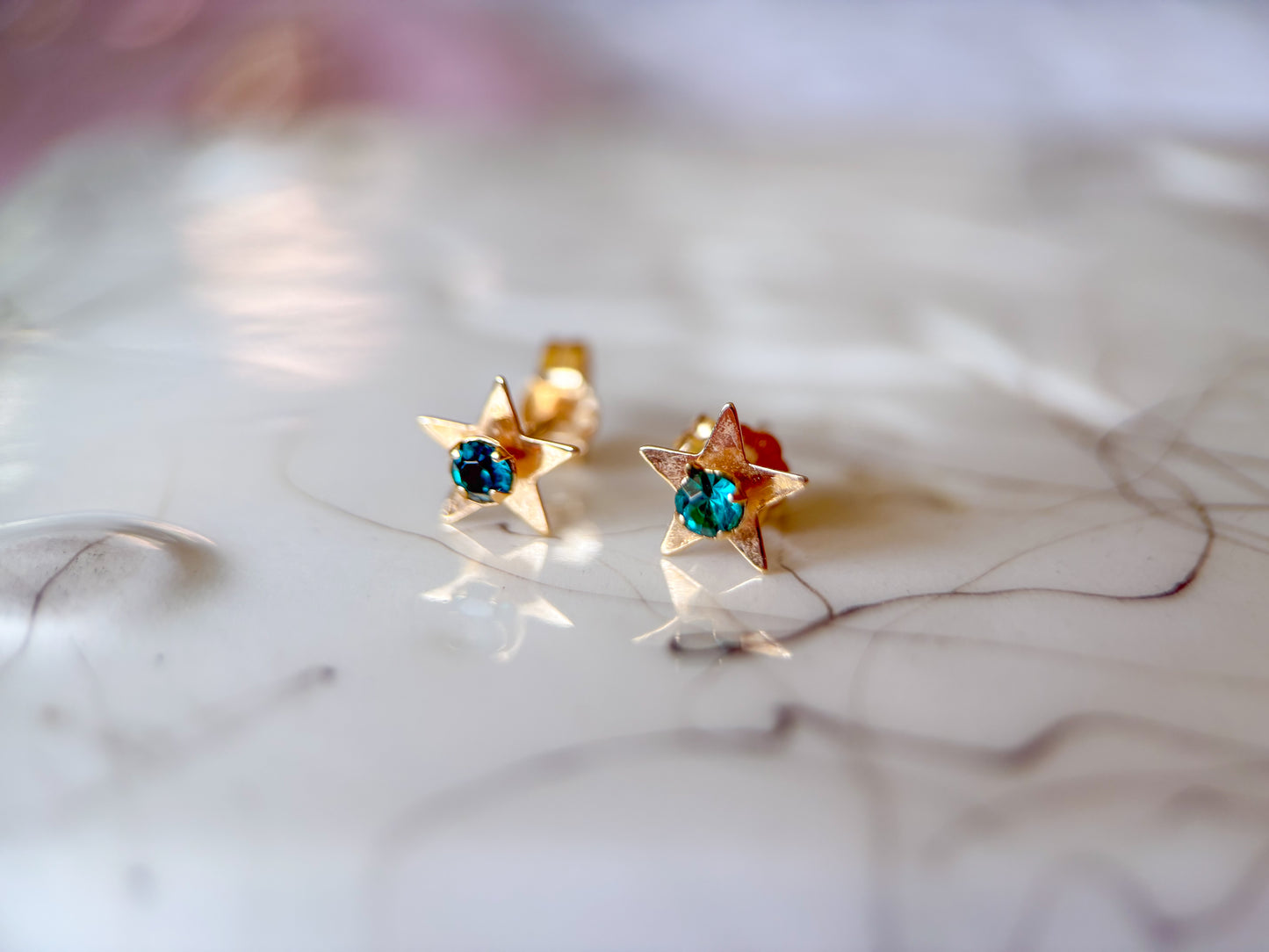 Vintage Star with Turquoise Stones 14k Yellow Gold Stud Earrings