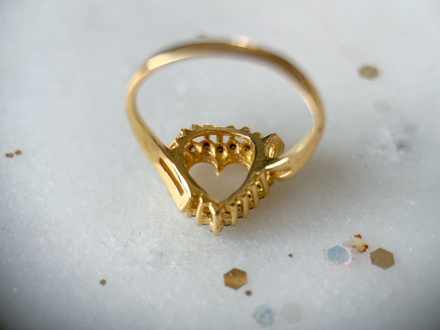 Vintage Natural Diamond 14k Yellow Gold Open Heart Ring