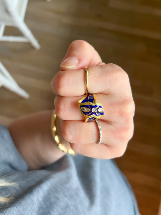 Vintage Enamel and Natural Diamond 18k Yellow Gold Italian Ring