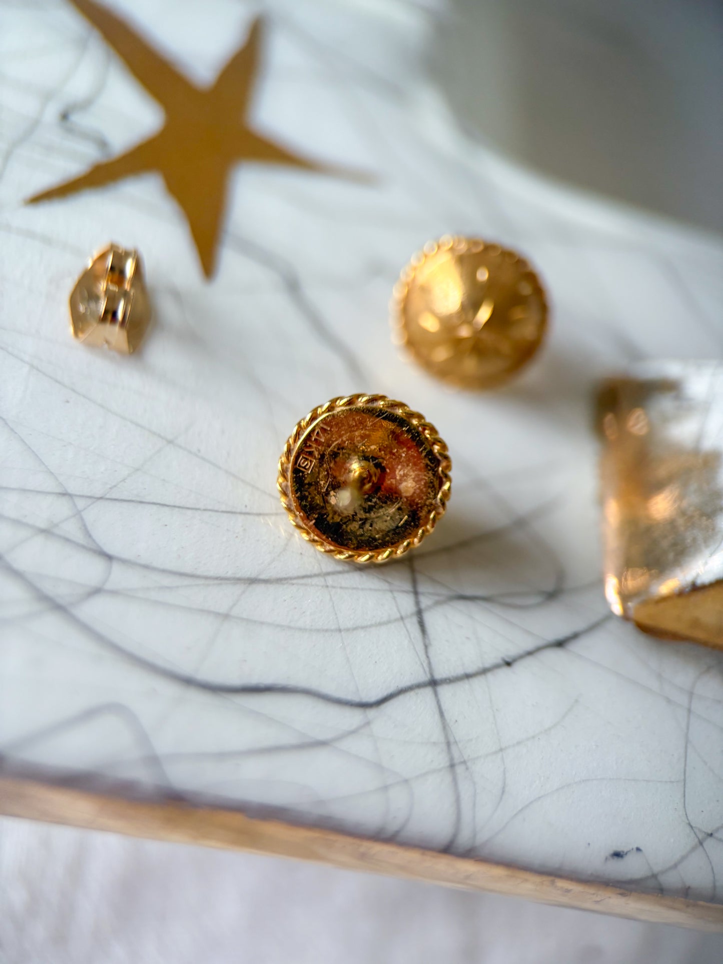 Vintage Dome 14k Yellow Gold Stud Earrings