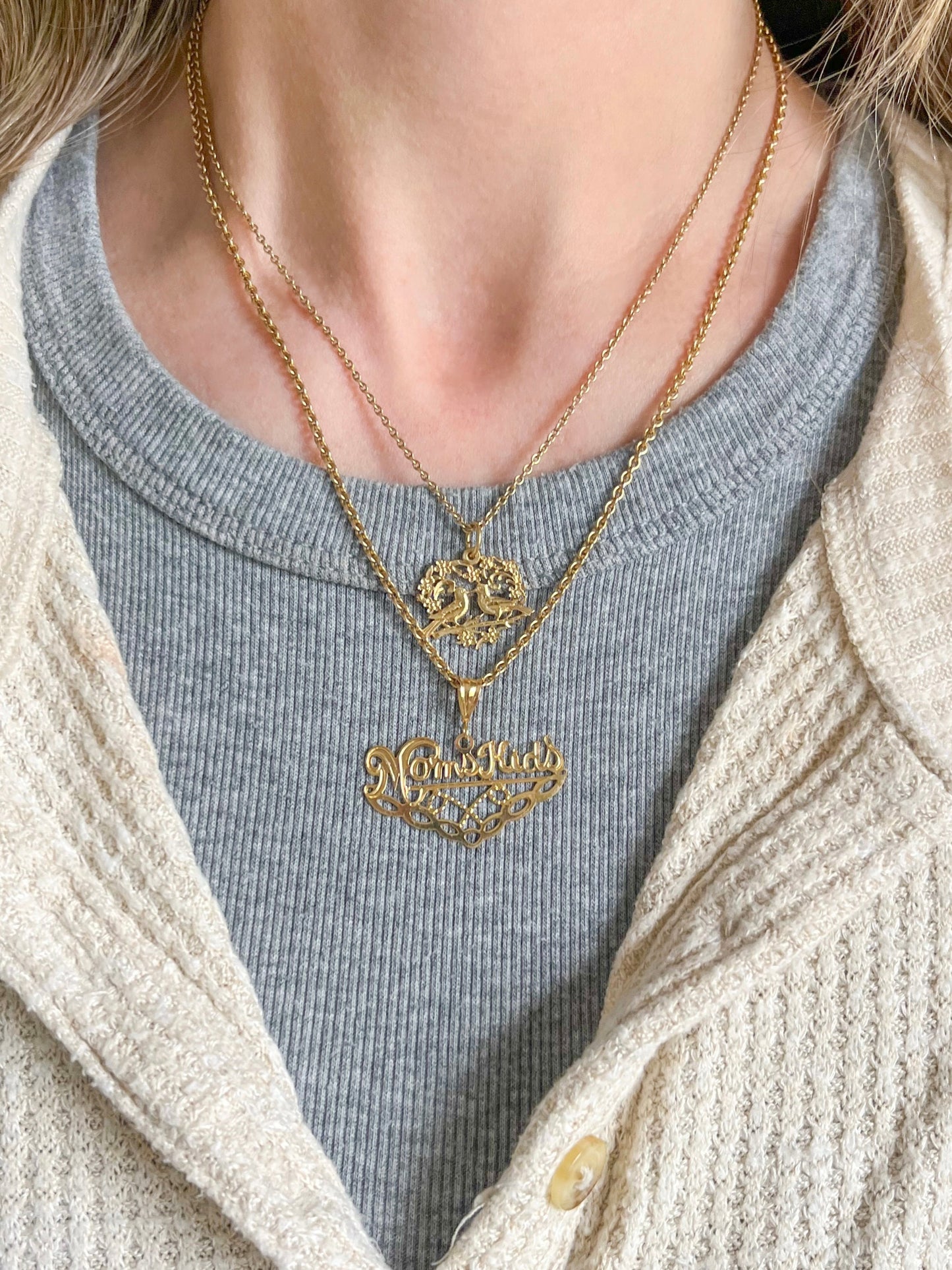 Various Vintage Charms "Mom and Kids" and Birds 14k Yellow Gold Charms