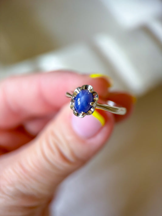 Vintage Synthetic Star Sapphire 10k White Gold Ring
