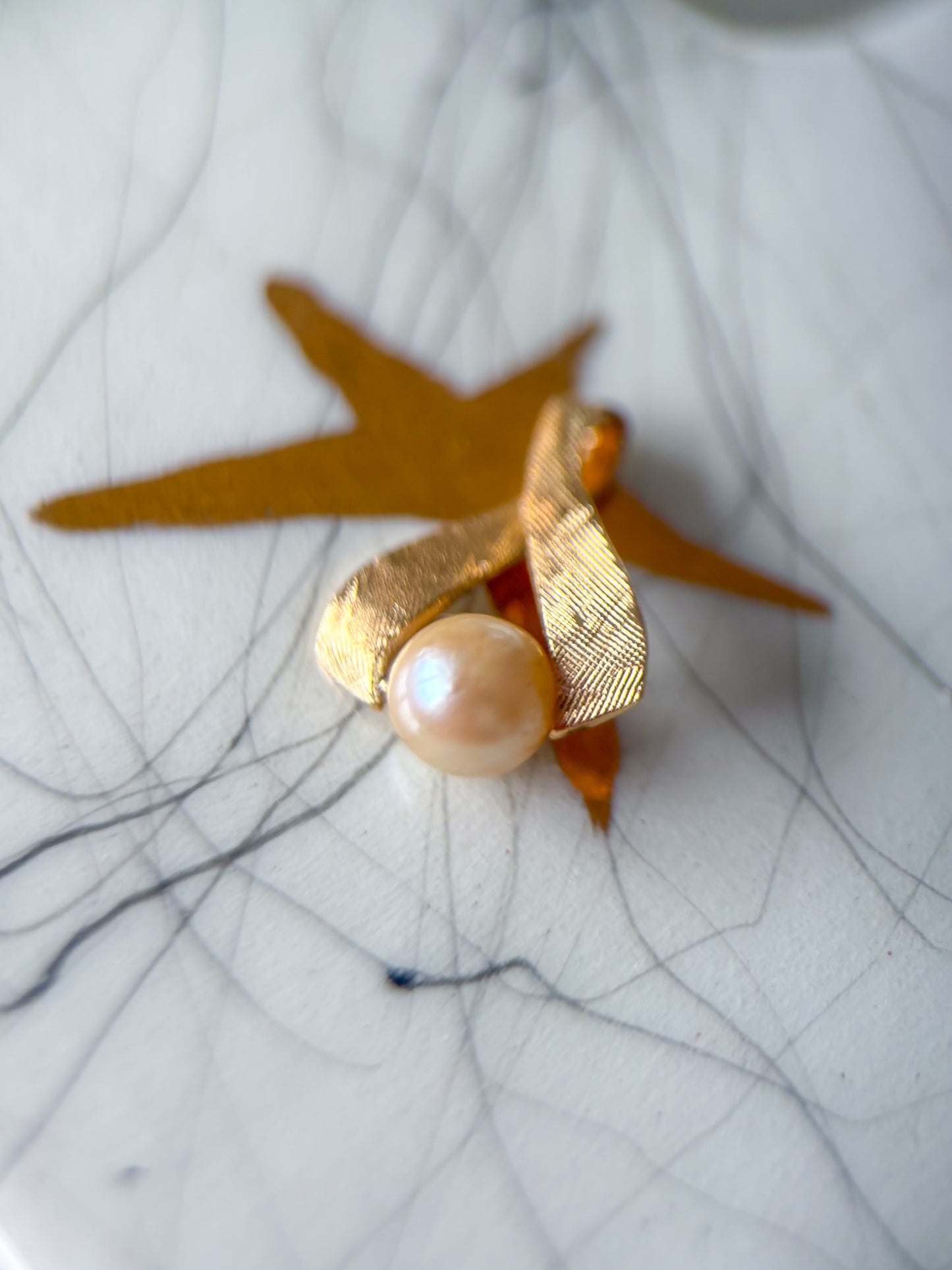 Vintage Florentine Pearl 14k Yellow Gold Charm