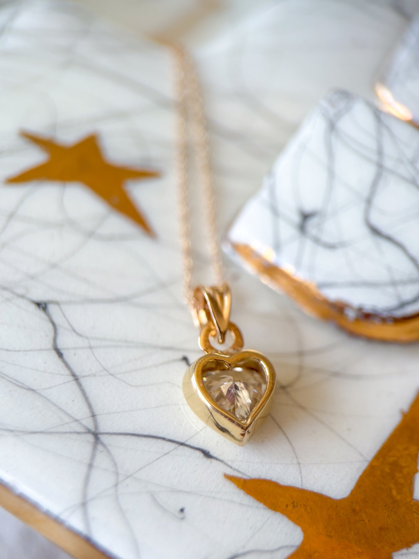 Vintage Bezel Set Natural Heart Shaped Diamond with 14k Yellow Gold Chain