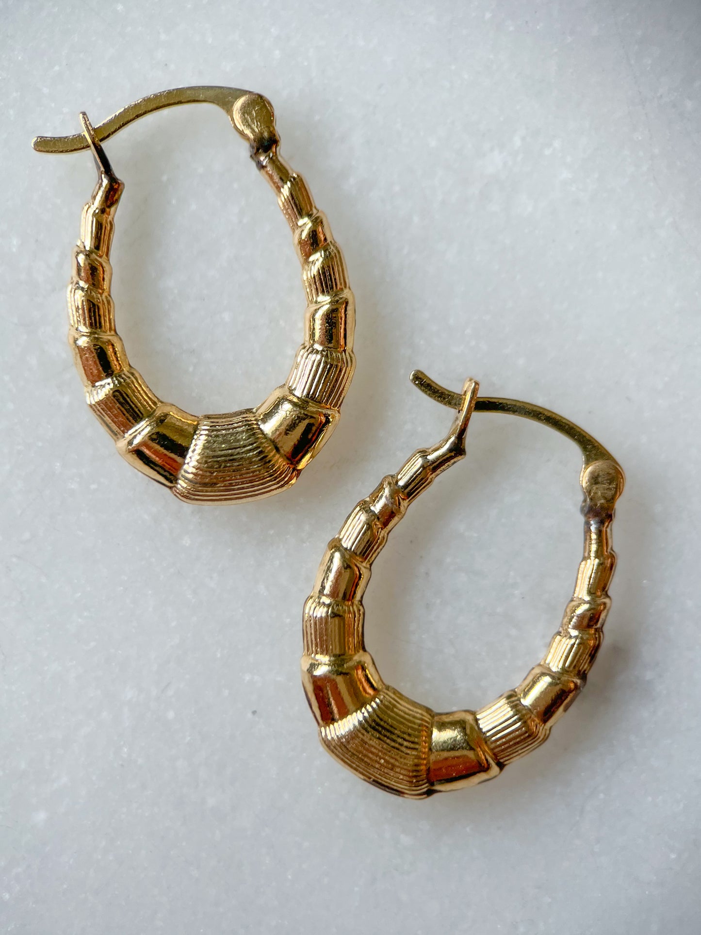 Vintage Oval Layered 14k Yellow Gold Hoop Earrings
