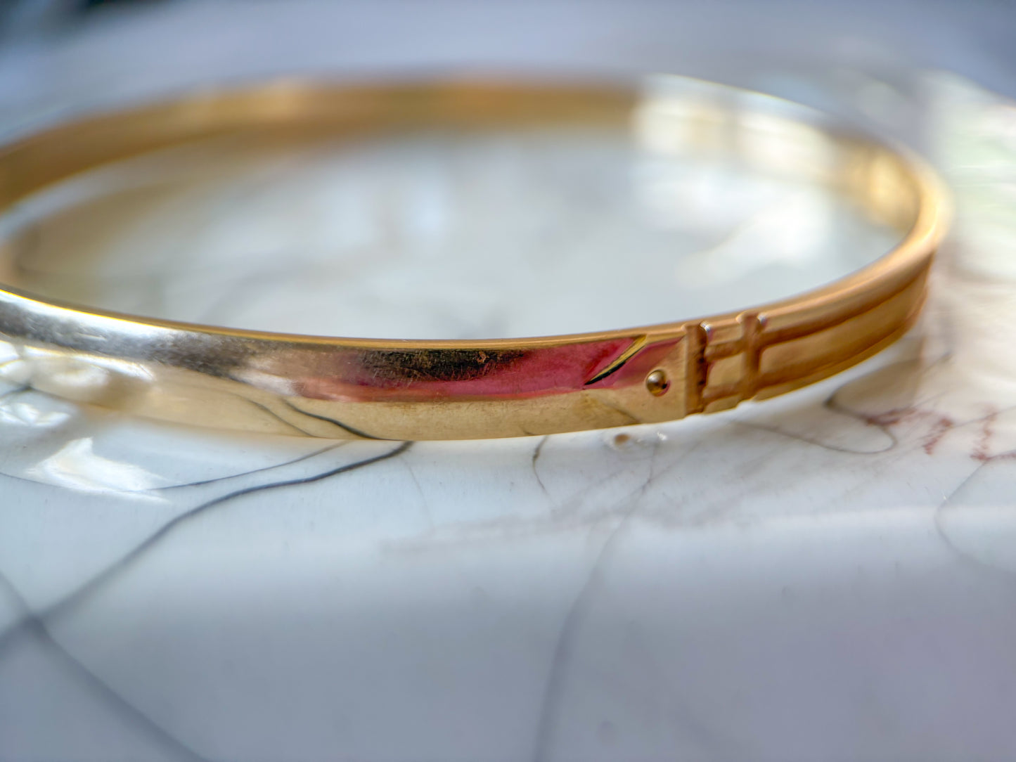 Vintage Solid and Heavy 14k Yellow Gold Bangle