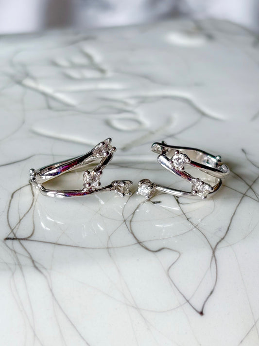 18k White Gold 3 Natural Diamond Burst Earrings