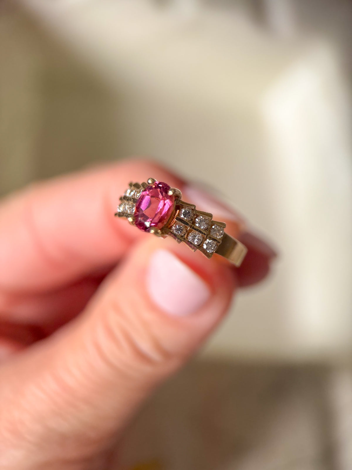 Vintage Natural Ruby and Natural Diamond 14k Yellow Gold Ring