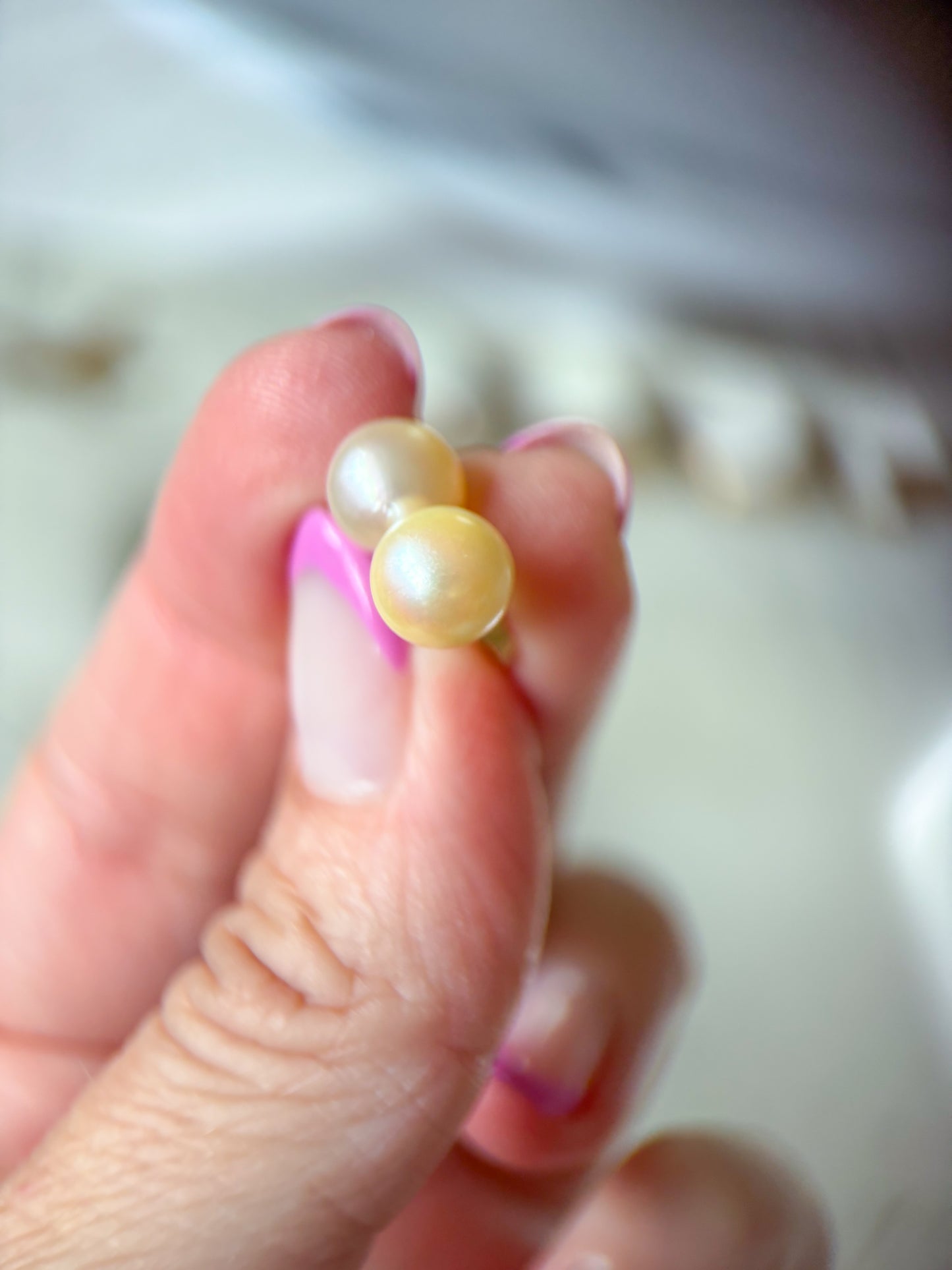 Vintage Pearl Stud 14k Yellow Gold Earrings