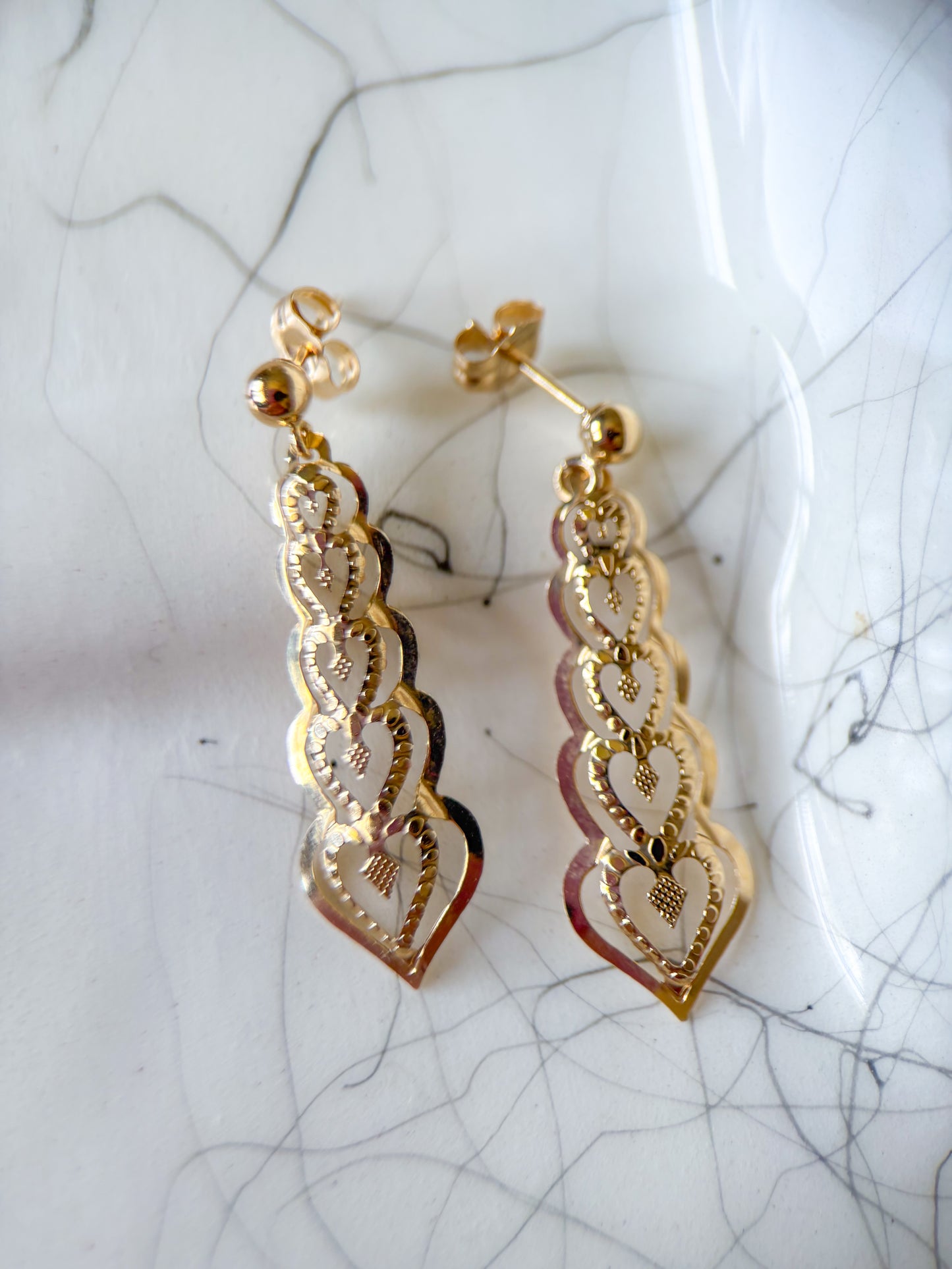Vintage Dangle Heart 14k Yellow Gold Earrings
