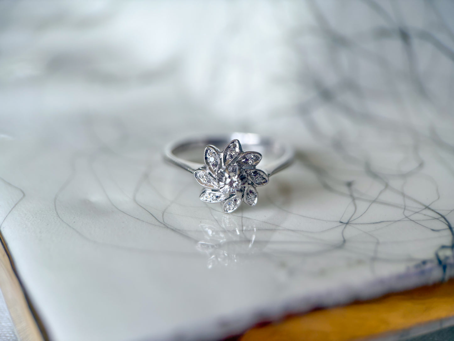 Vintage Flower Natural Diamond 18k White Gold Ring