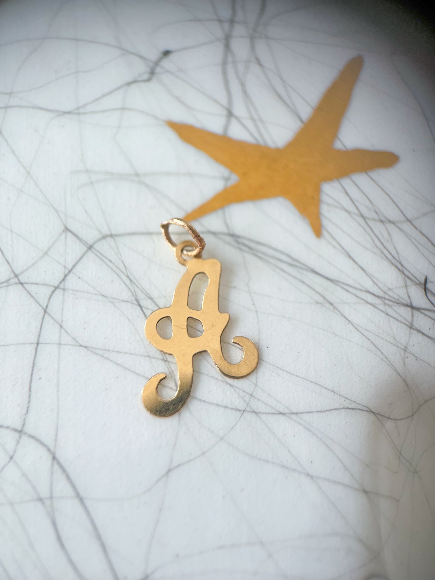 Vintage 'A' 14k Yellow Gold Letter Initial Charm