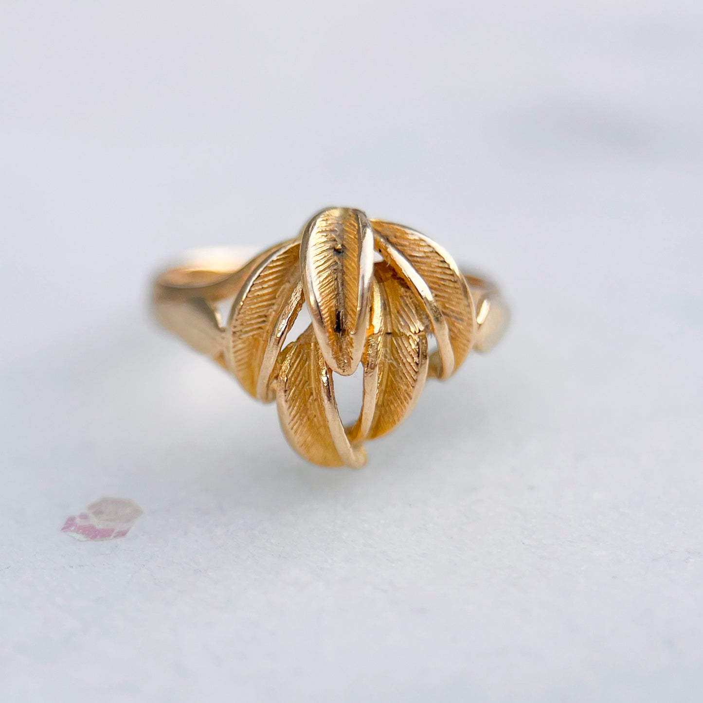 Vintage Leaf Motif 14k Yellow Gold Ring