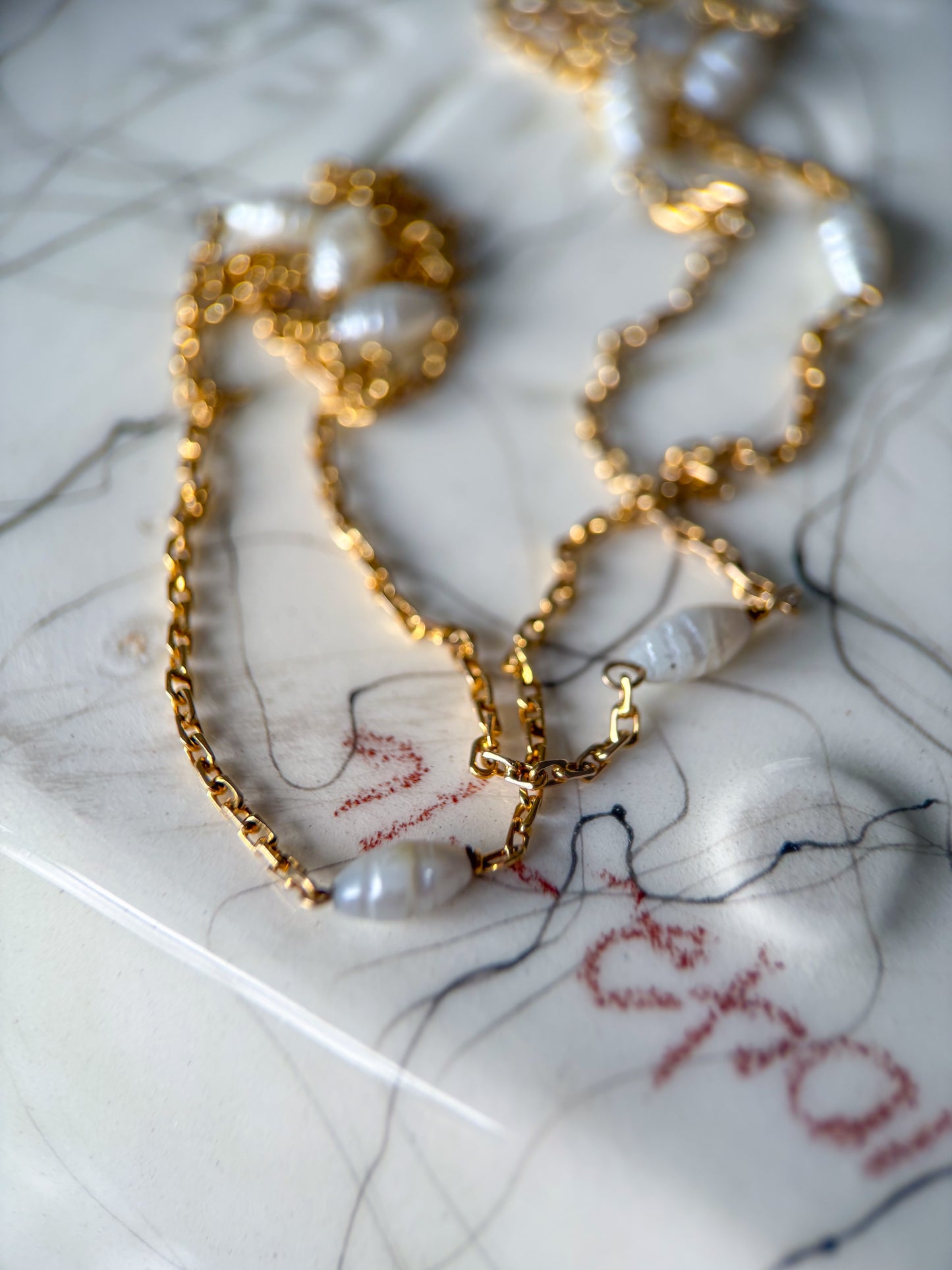 Vintage Natural Pearl 14k Yellow Gold 23 Inch Chain Necklace