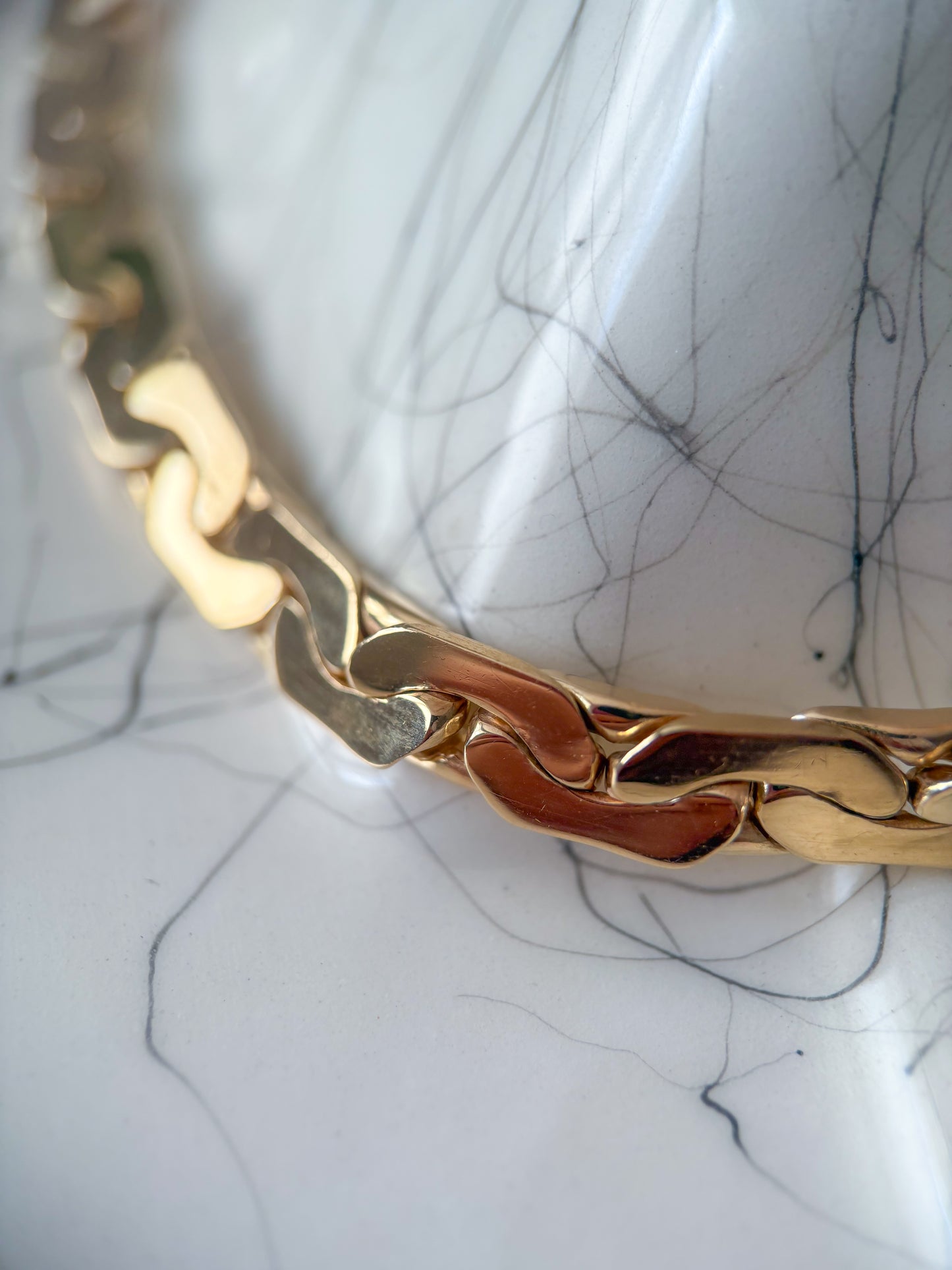 Vintage Solid C Link 14k Yellow Gold 7 Inch Bracelet, circa 1970s