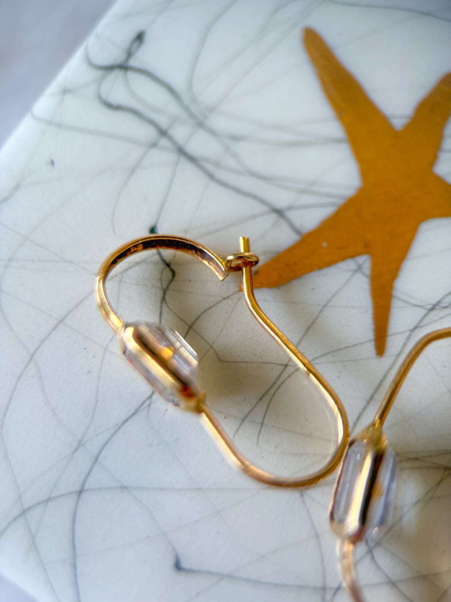 Vintage 18k Yellow Gold Earrings with CZ