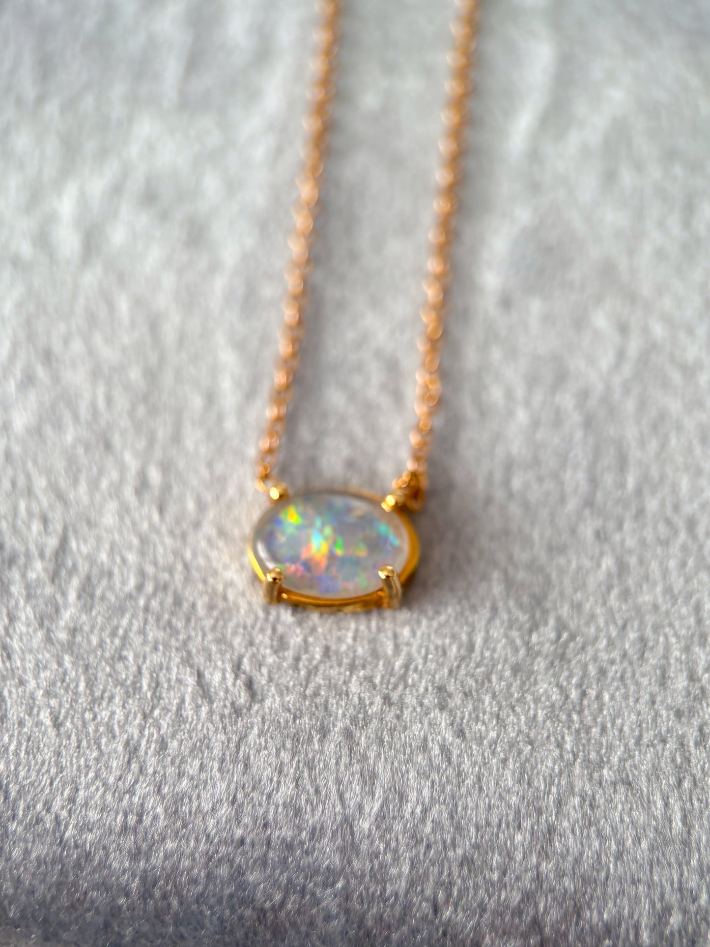 Vintage Opal 14k Yellow Gold Charm and 16 Inch Chain