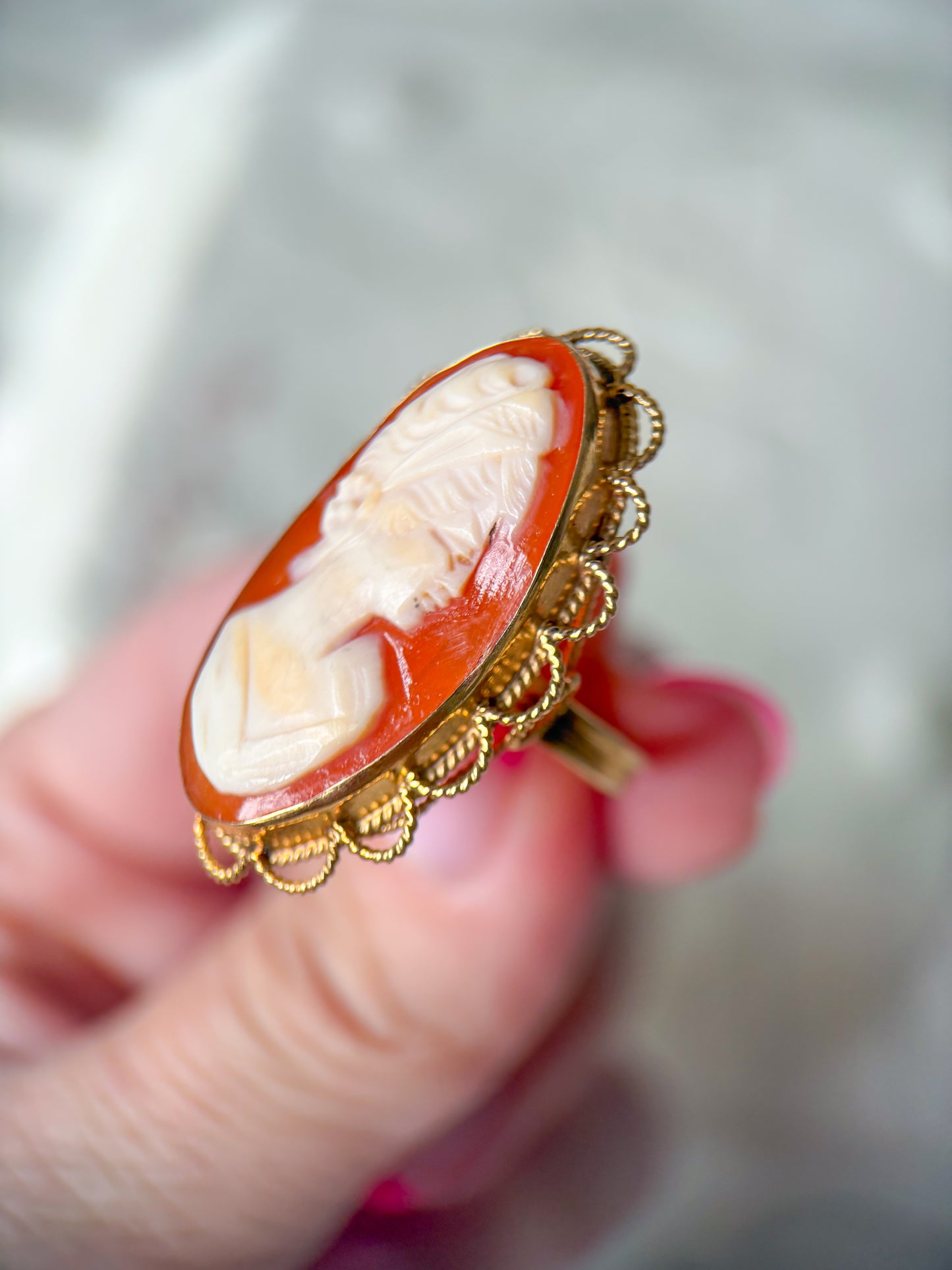 Vintage 14k Yellow Gold Cameo Ring