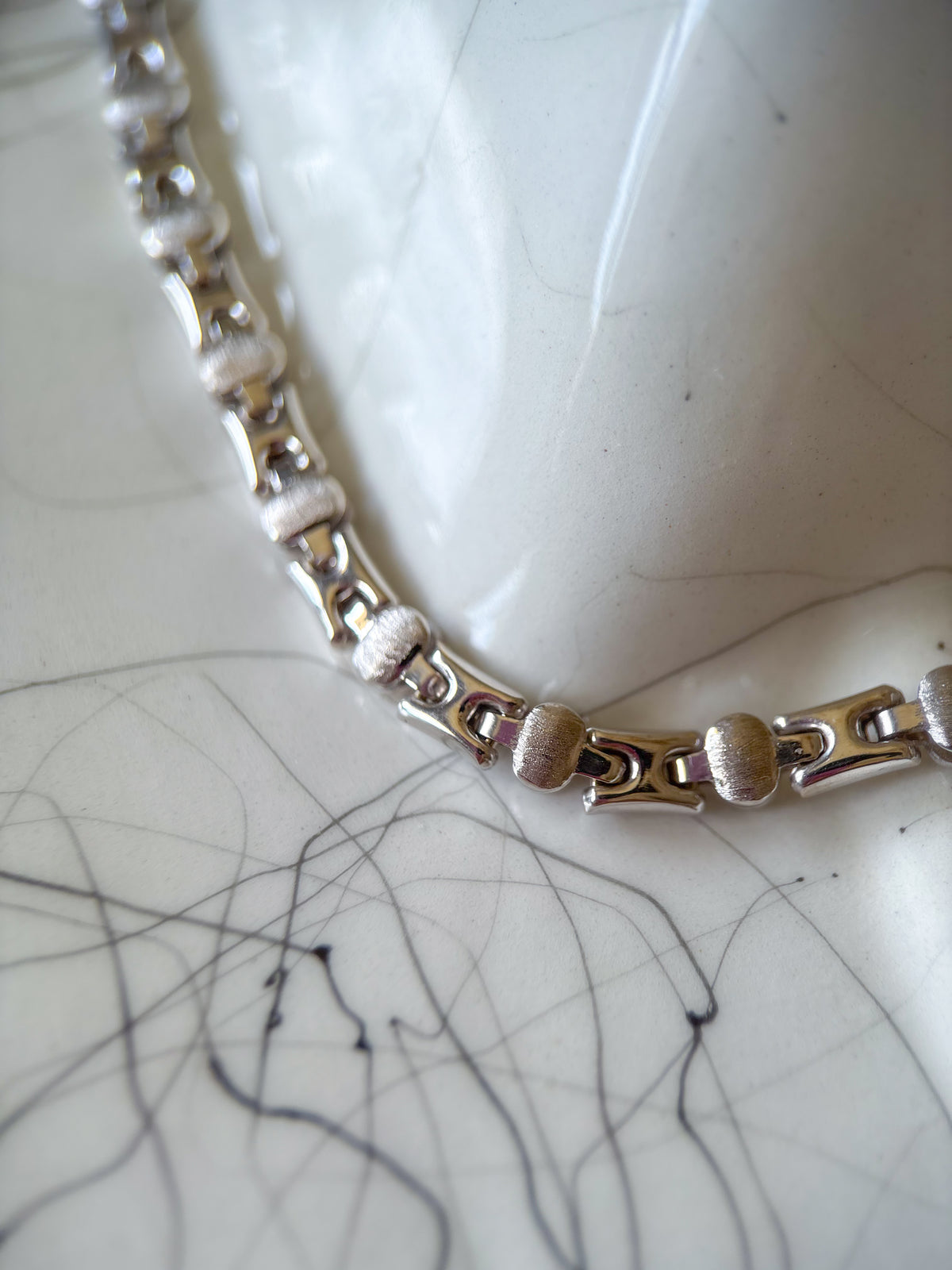 Vintage 14k White Gold Inch Bracelet