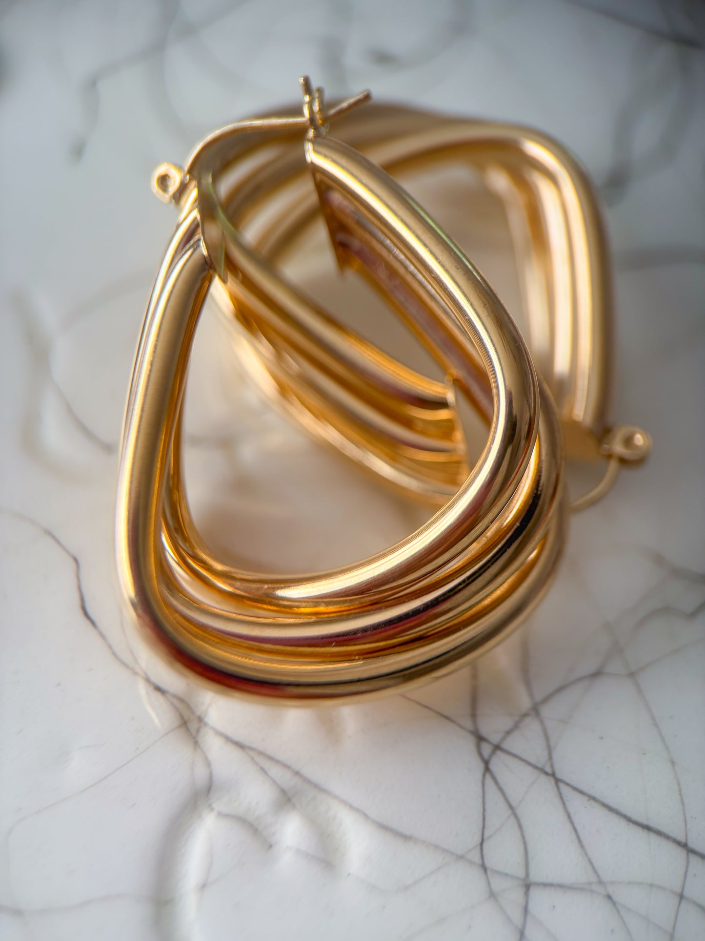 Vintage 14k Yellow Gold Large Ribbed Squared Hoop Earrings