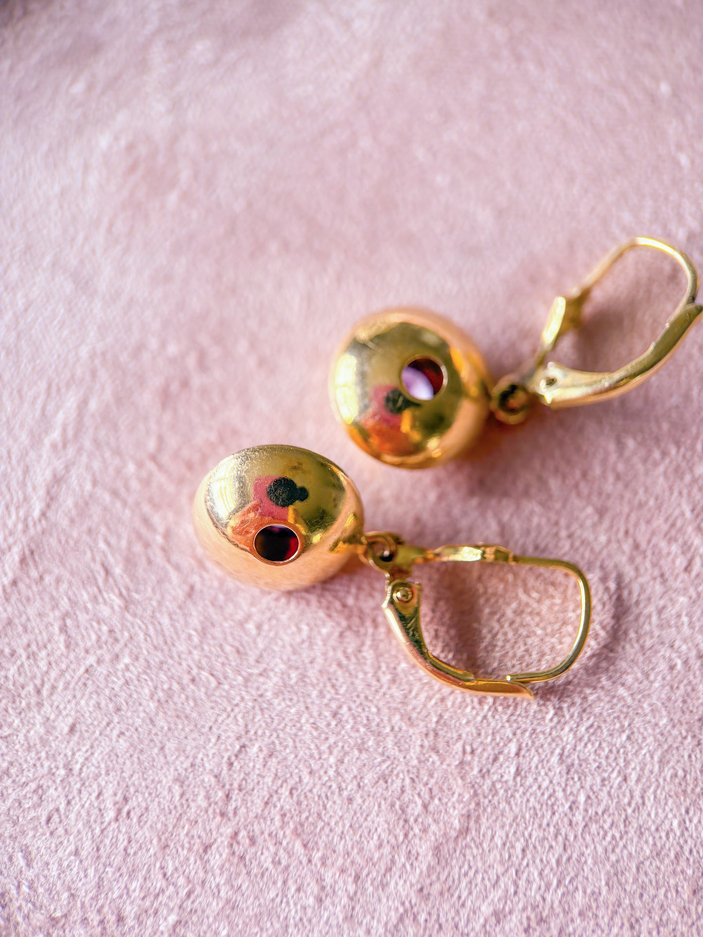 Vintage Natural Round Amethyst 14k Yellow Gold Drop Earrings