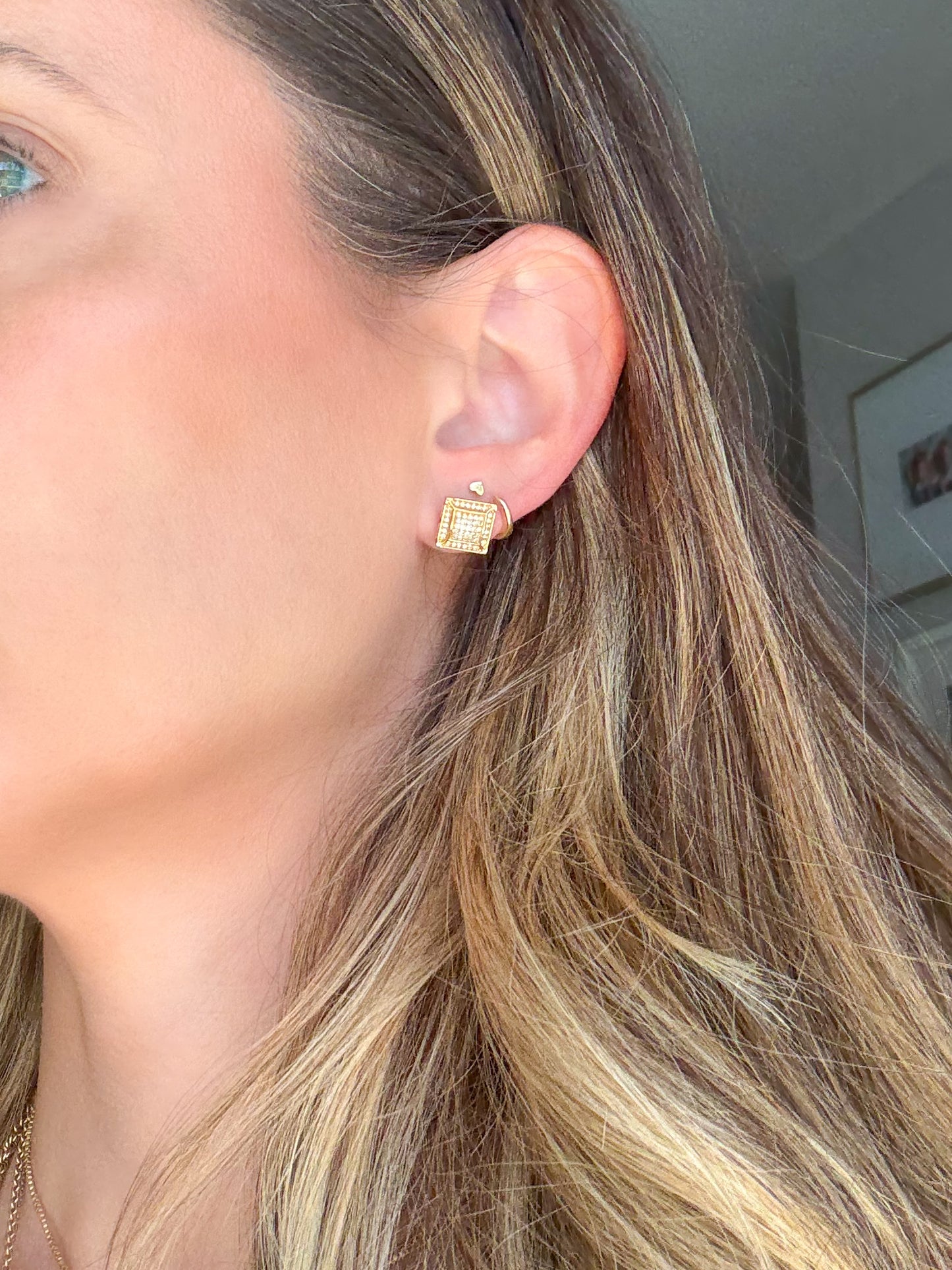 Vintage Natural Diamond 14k Yellow Gold Square Stud Earrings