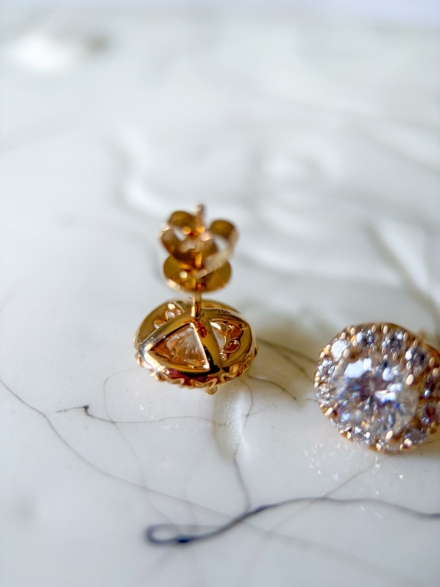 Lab Grown Round Diamonds 18k Yellow Gold Stud Earrings