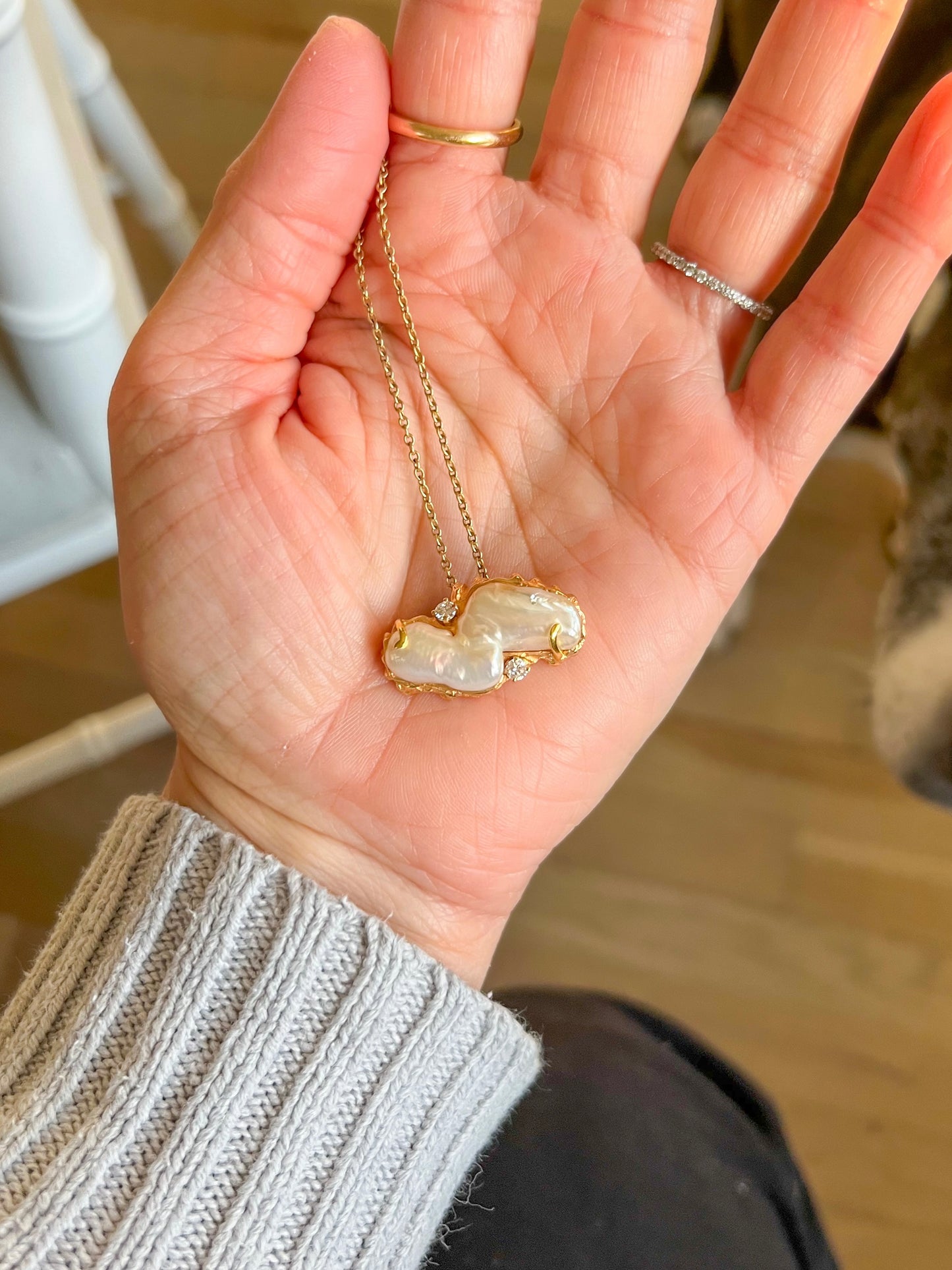 Vintage Pearl and Natural Diamond 14k Yellow Gold Brooch